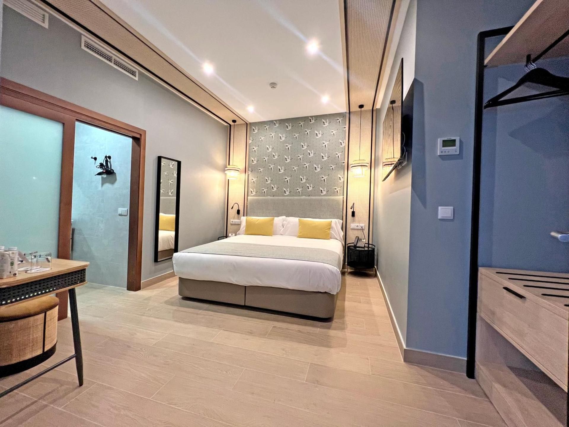 Basic Double Room