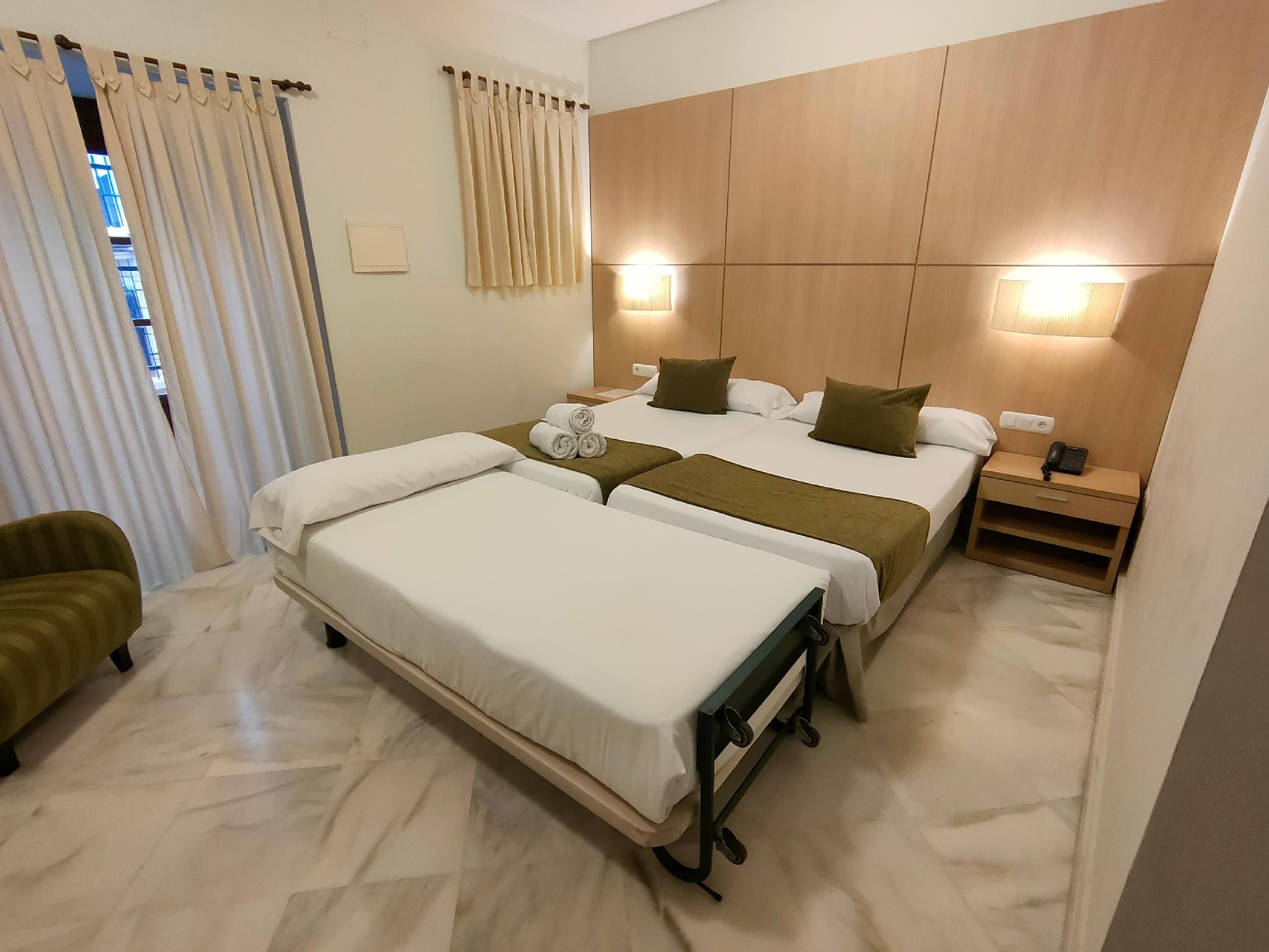 Twin Room with Extra Bed
