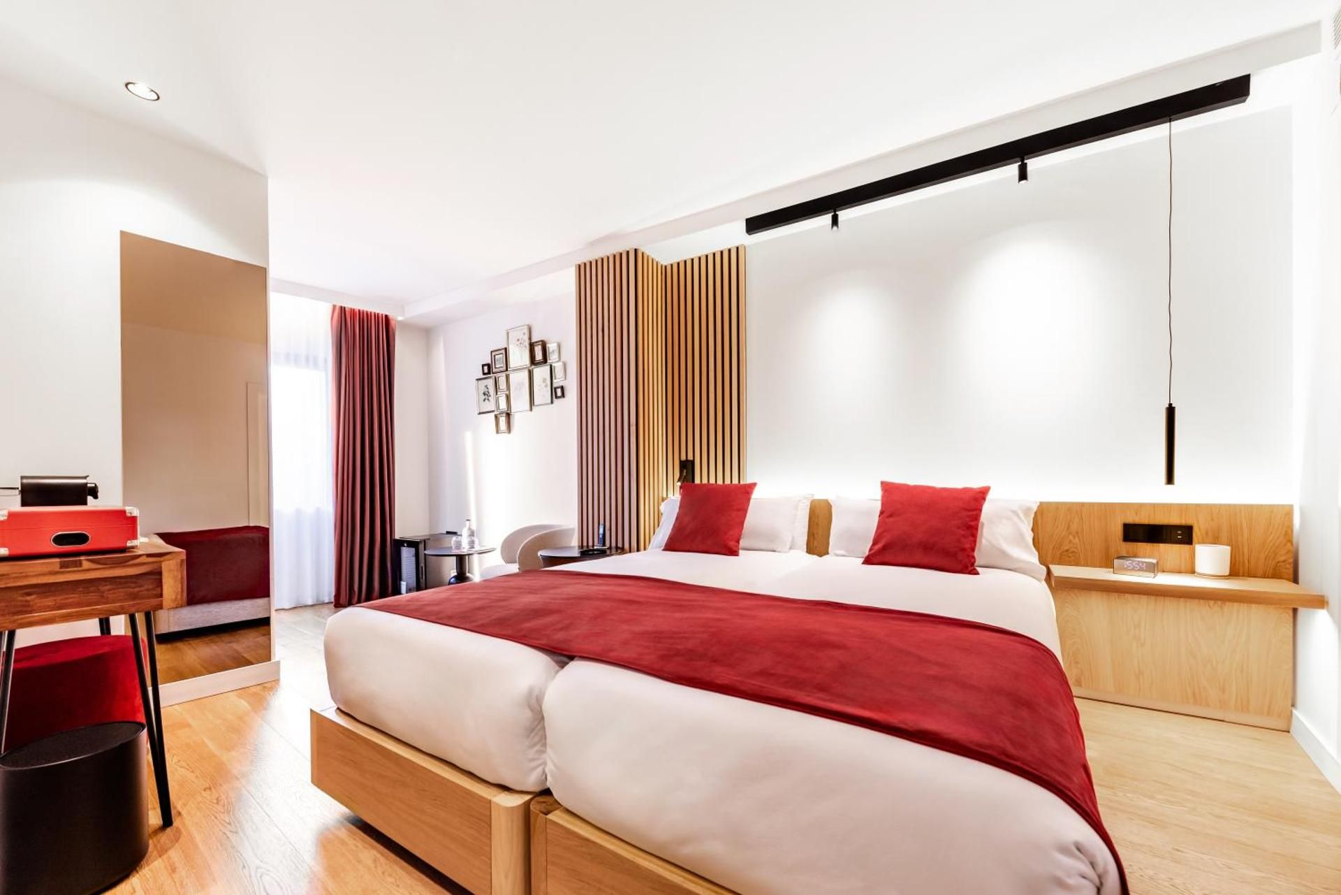 Boutique Hotel OLOM Deluxe Room 3