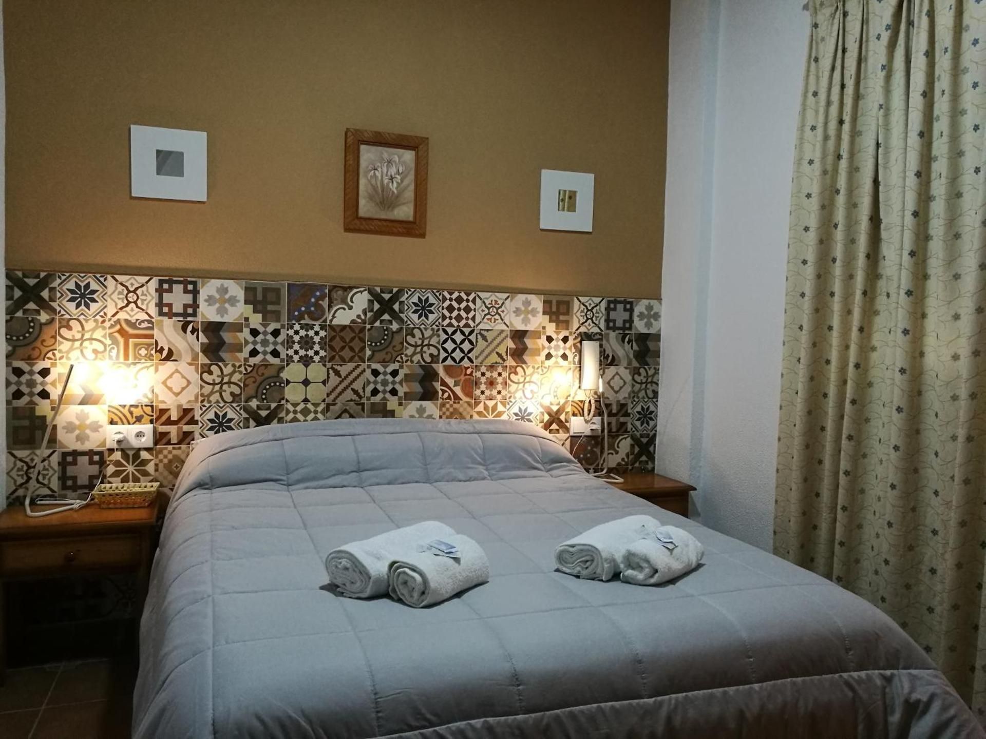 Hostal Canalejas Double Room - Ground Floor 2