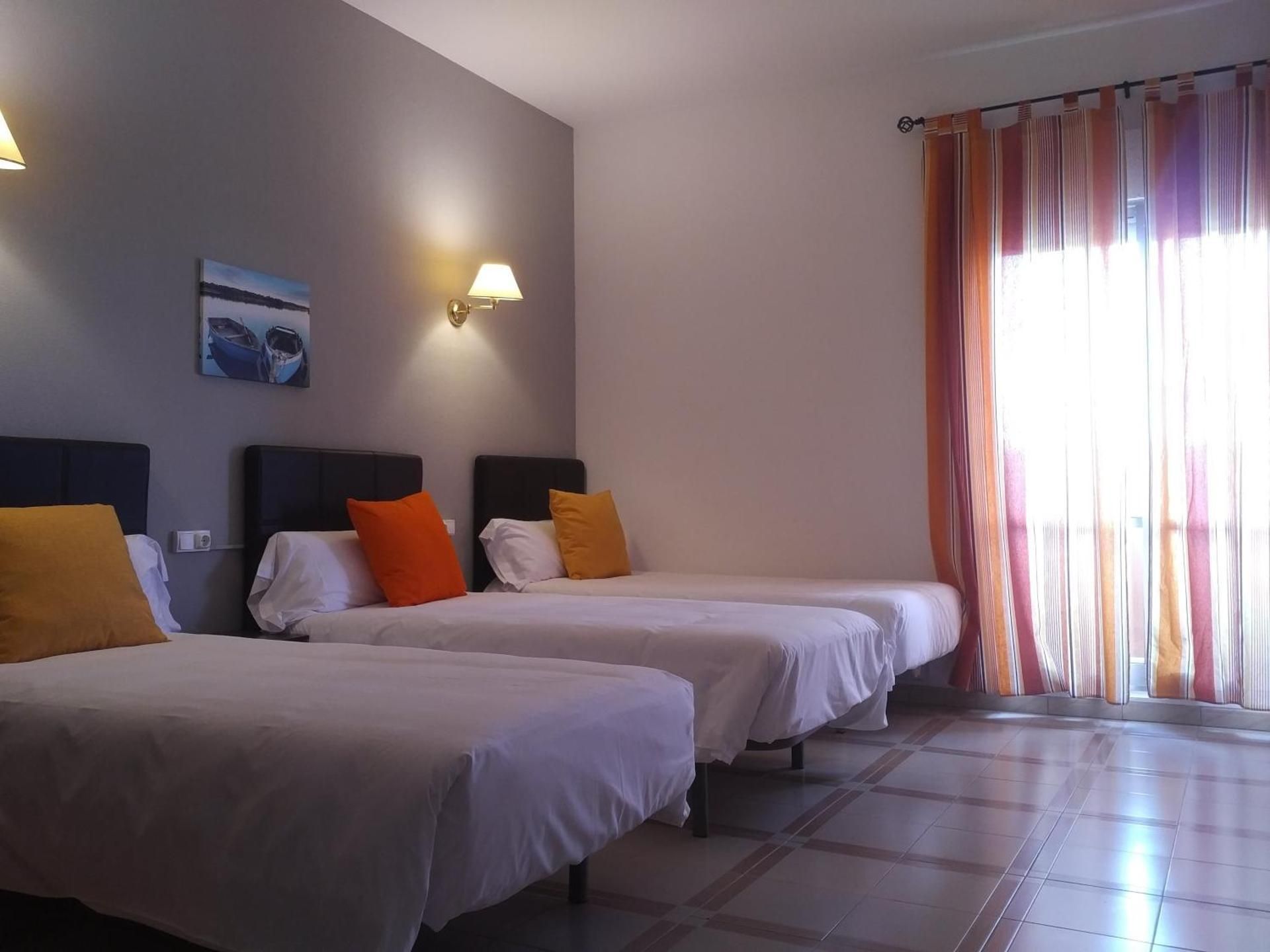 Comfort Triple Room