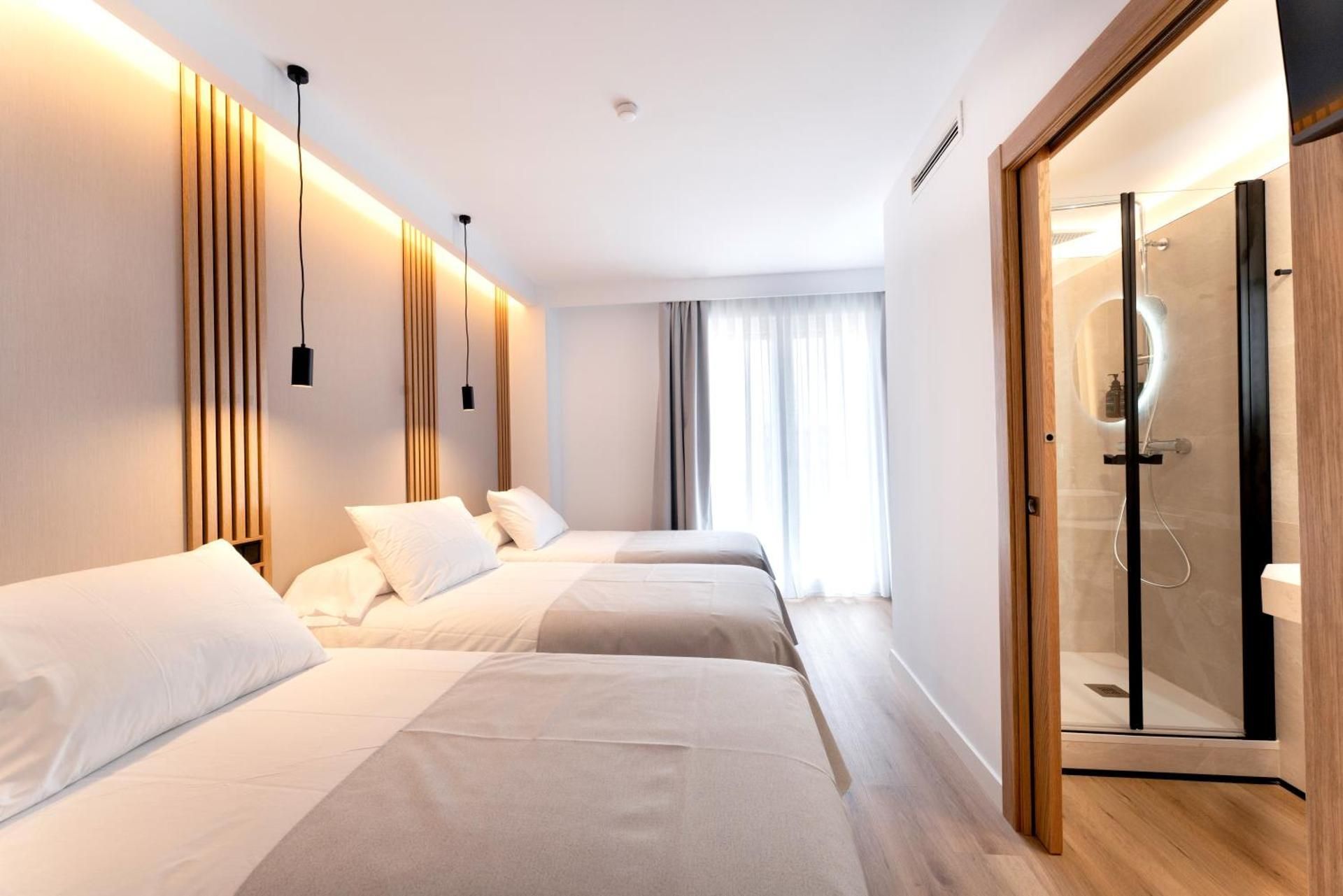 Triple Room with Balcony
