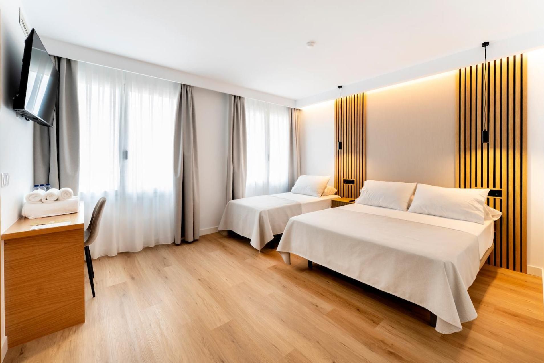 Triple Room with Balcony