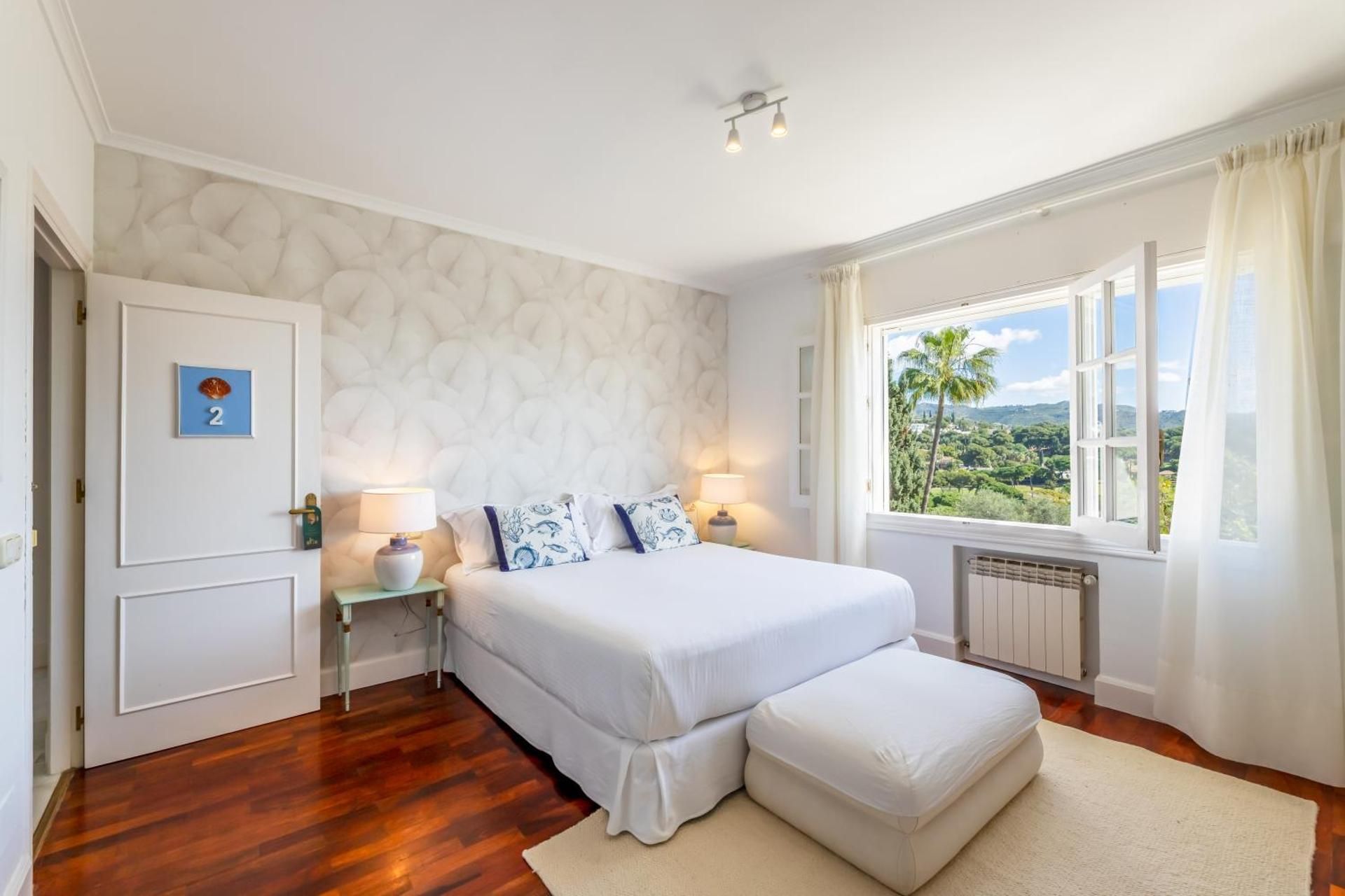 King Suite with Ocean View