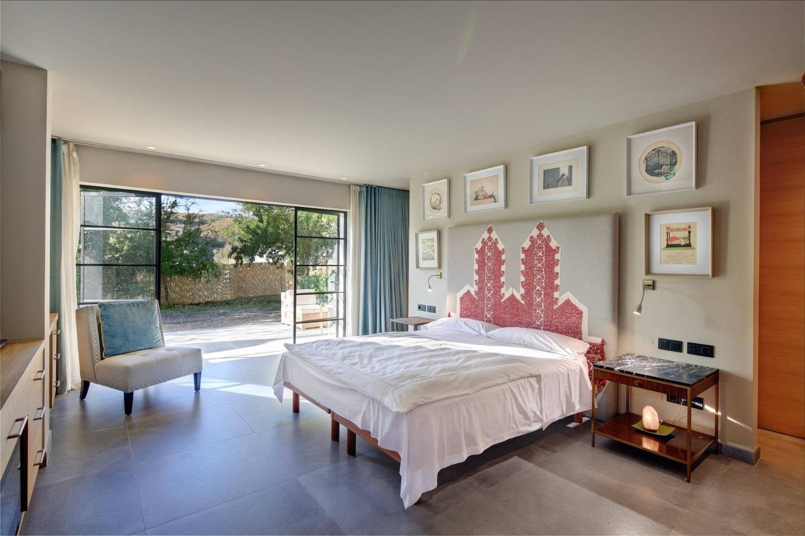 Deluxe Twin Room with Private Garden