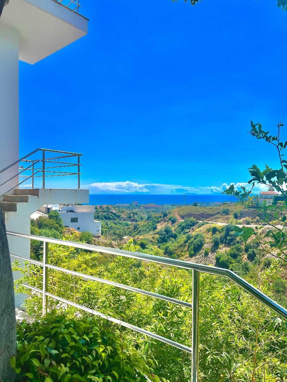 Deluxe Twin Room with Private Garden