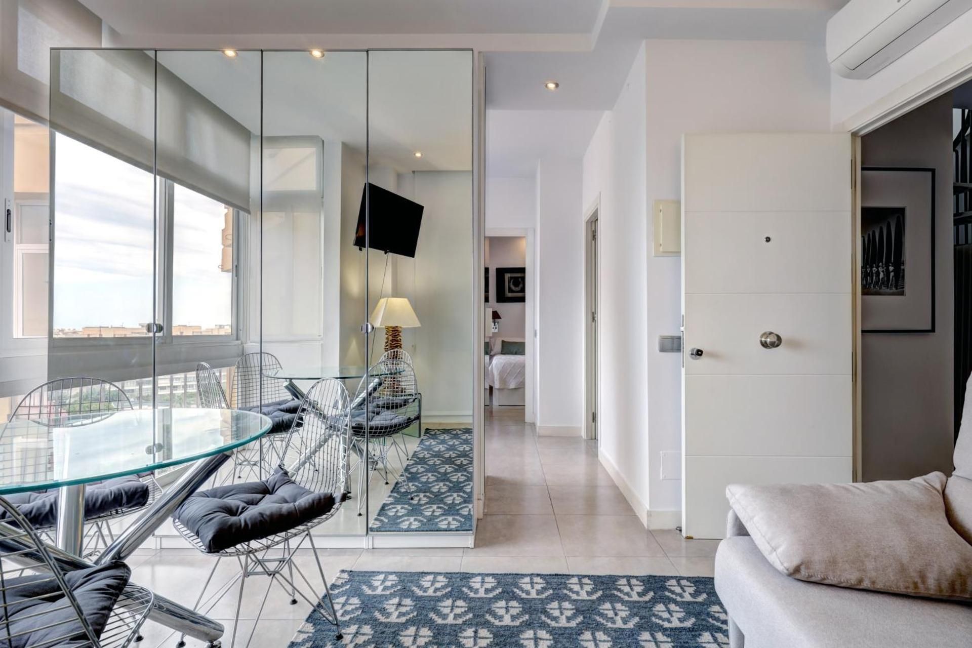 Apartamentos con vistas y terraza en Marbella Apartment with Sea View 2