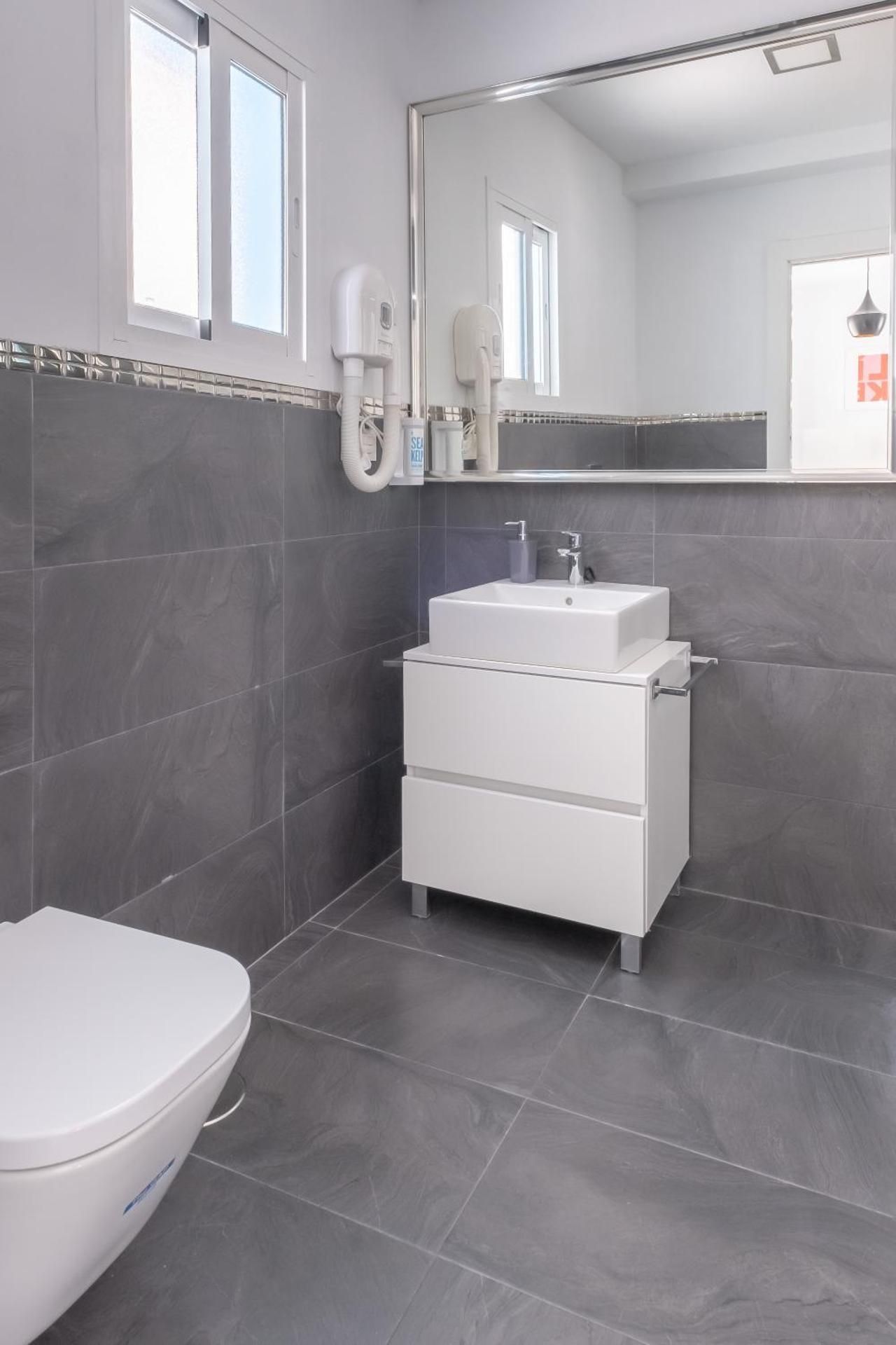 Standard Triple Studio