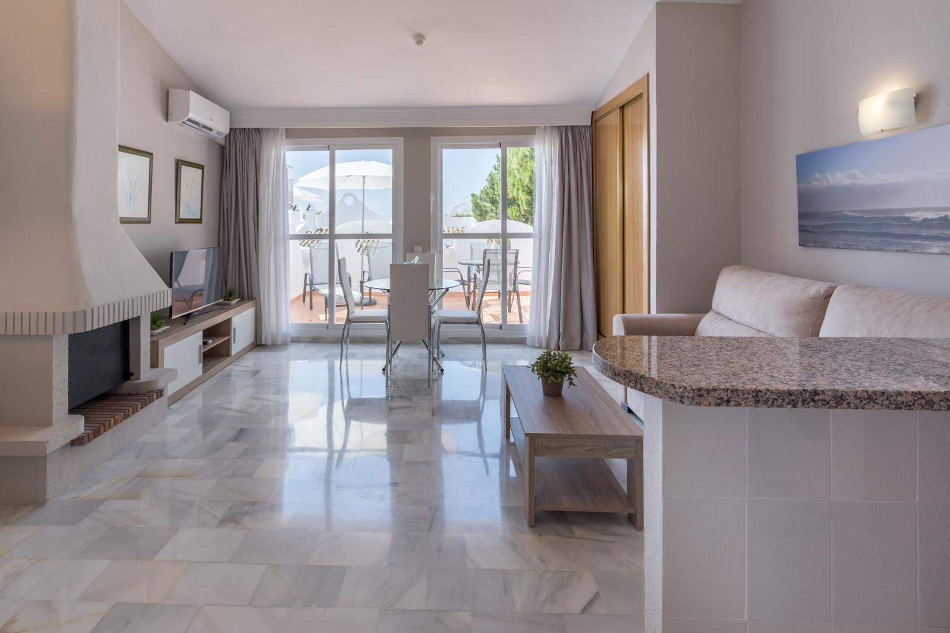 One-Bedroom Apartment (2 Adults)