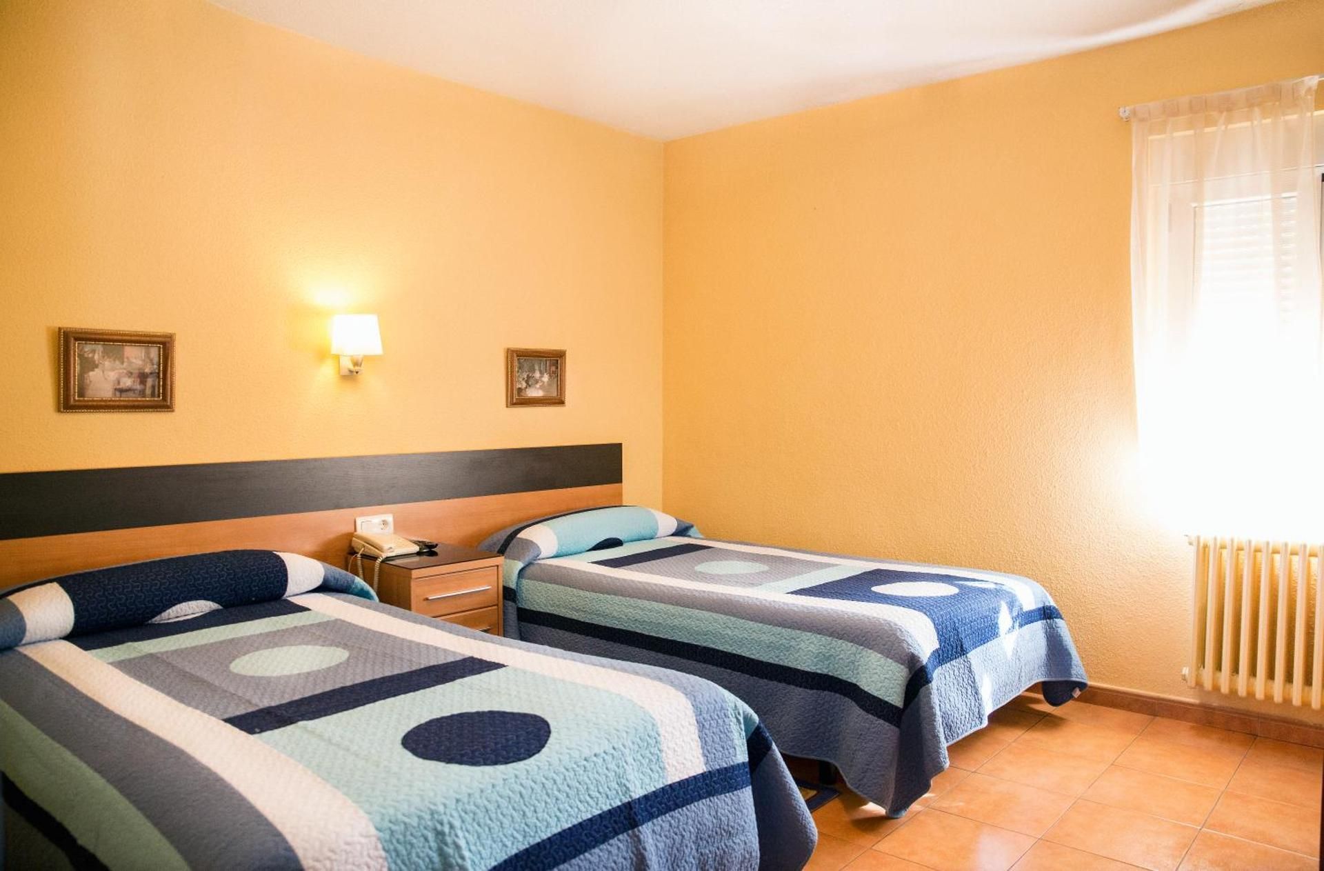 Classic Twin Room