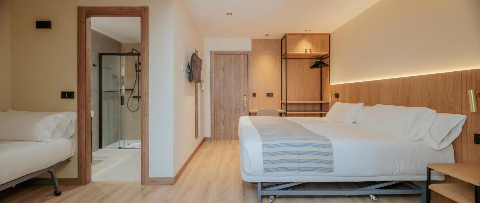 Double Room with Extra Bed