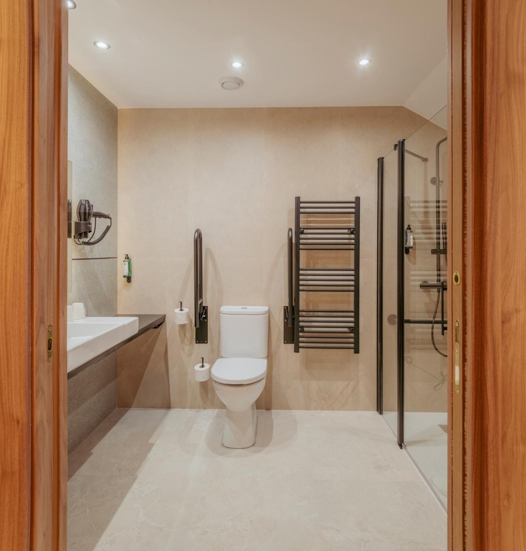  Twin Room - Disability Access