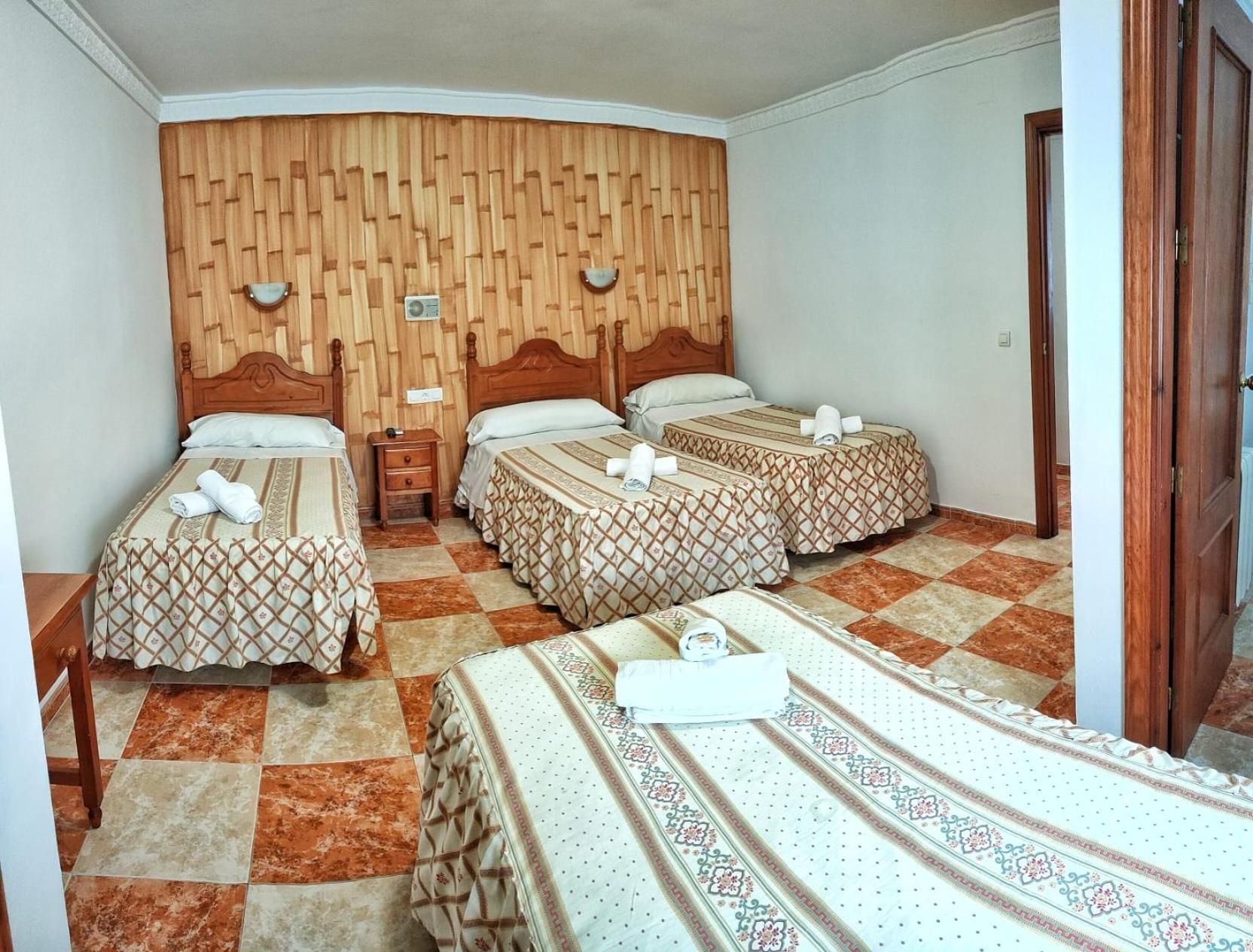 Triple Room