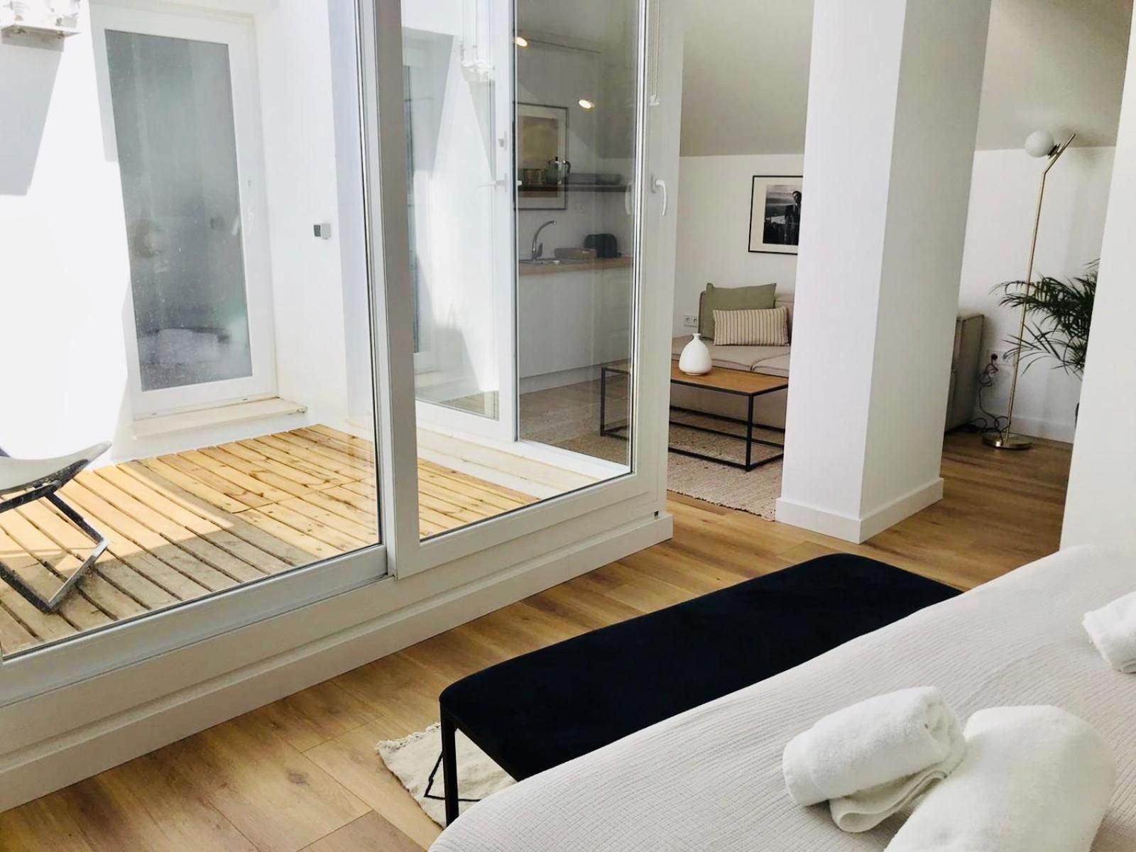 Studio with Terrace