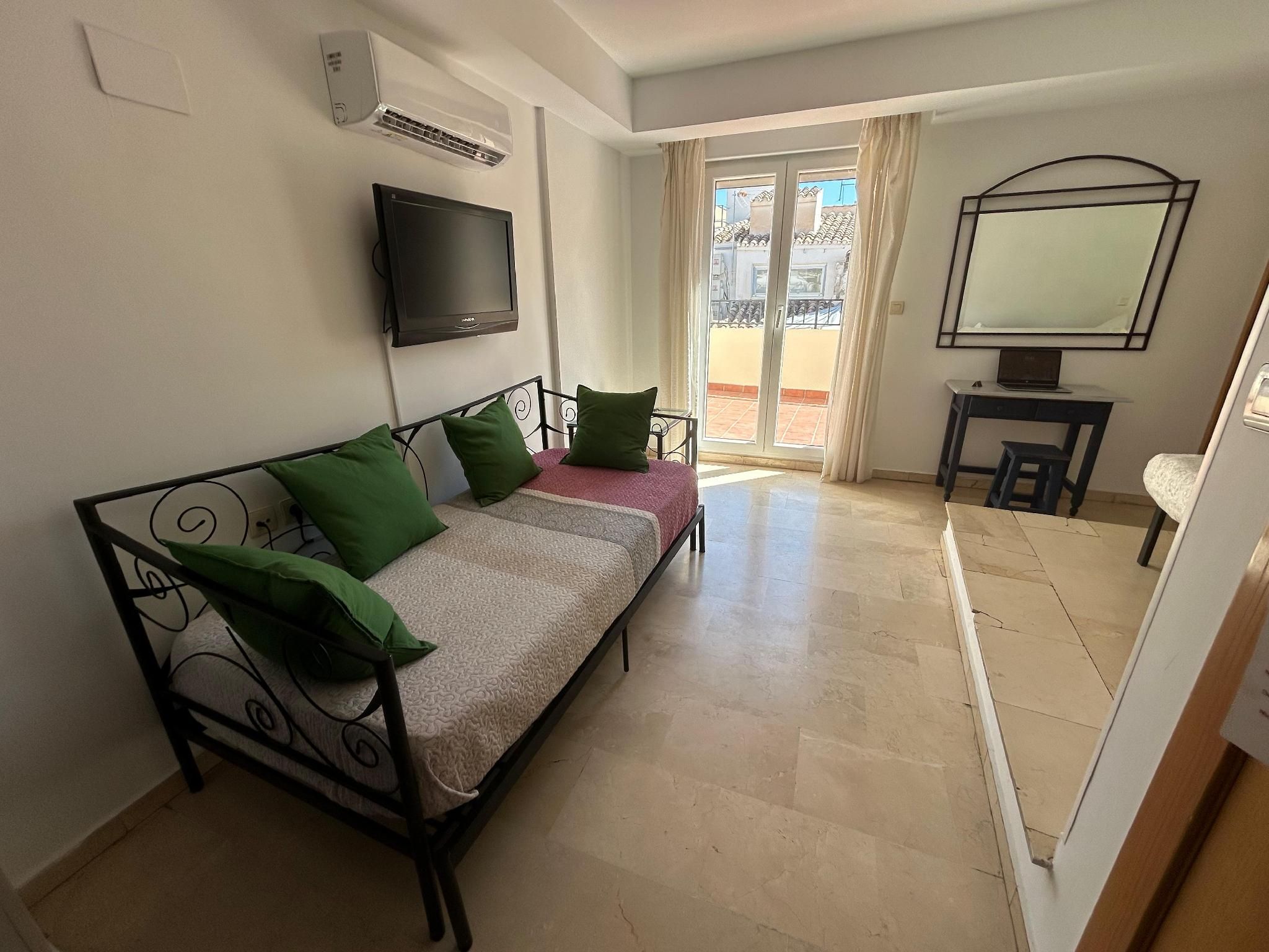 Hostal El Olivo Premier City View Room