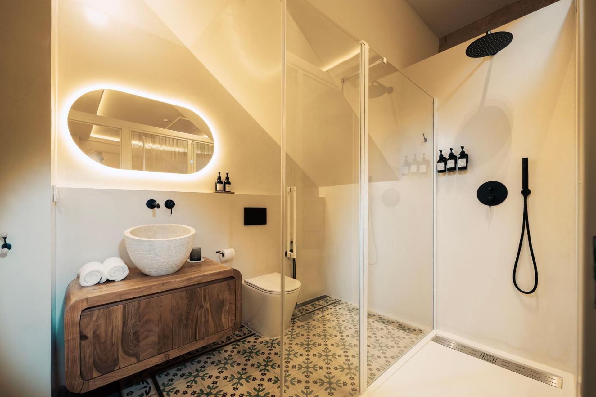 Deluxe Double Room with Bath