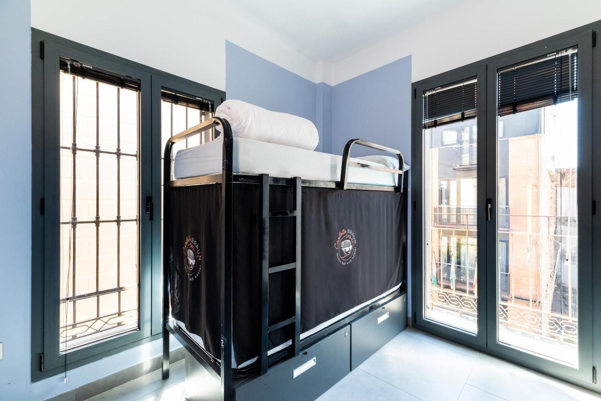 Bed in 4-Bed Dormitory Room