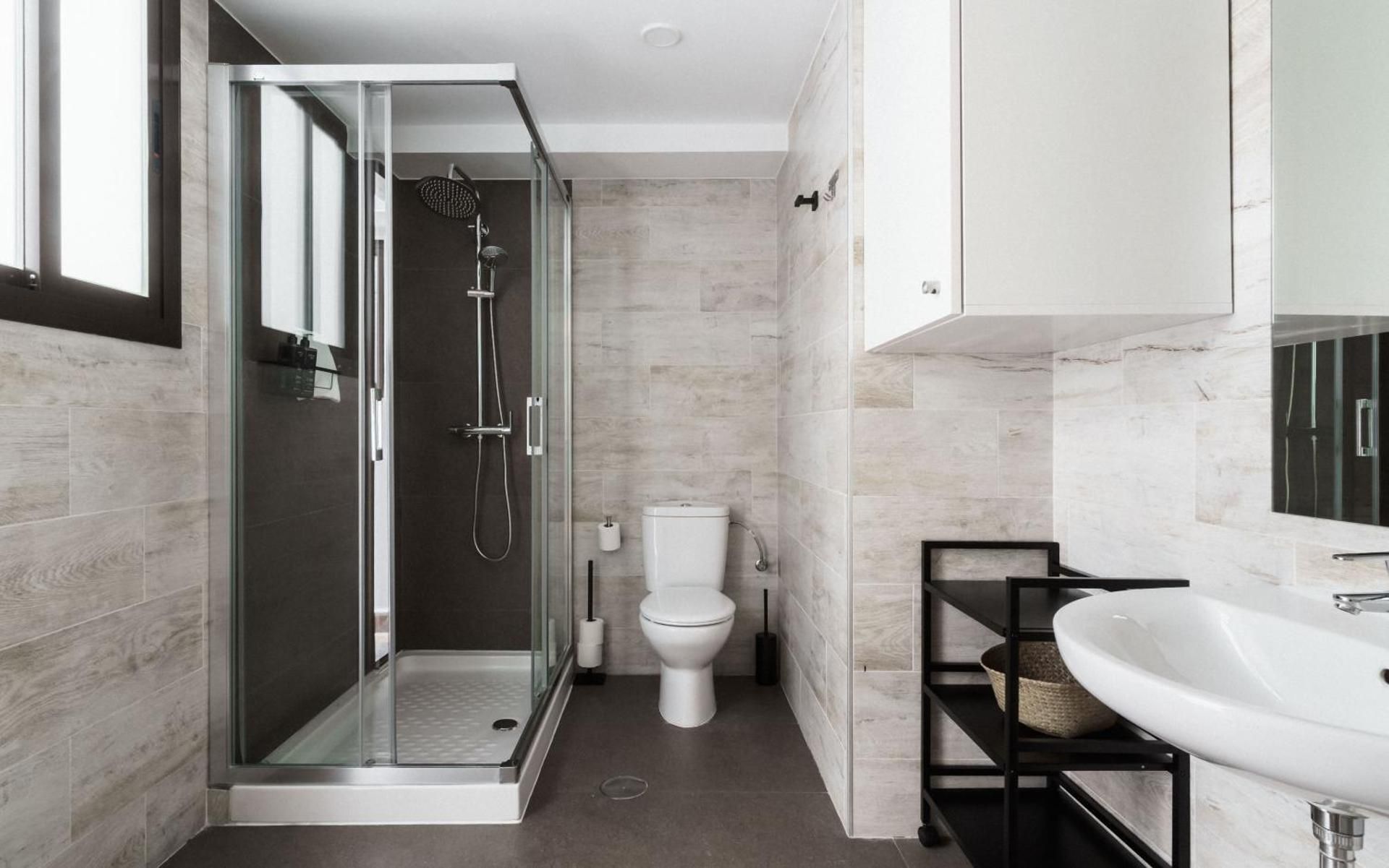 One-Bedroom Apartment with Balcony