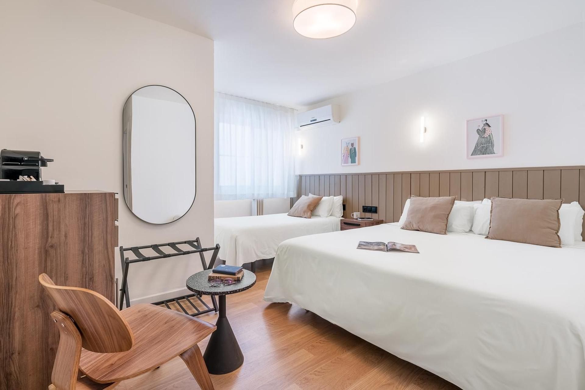 Triple Room