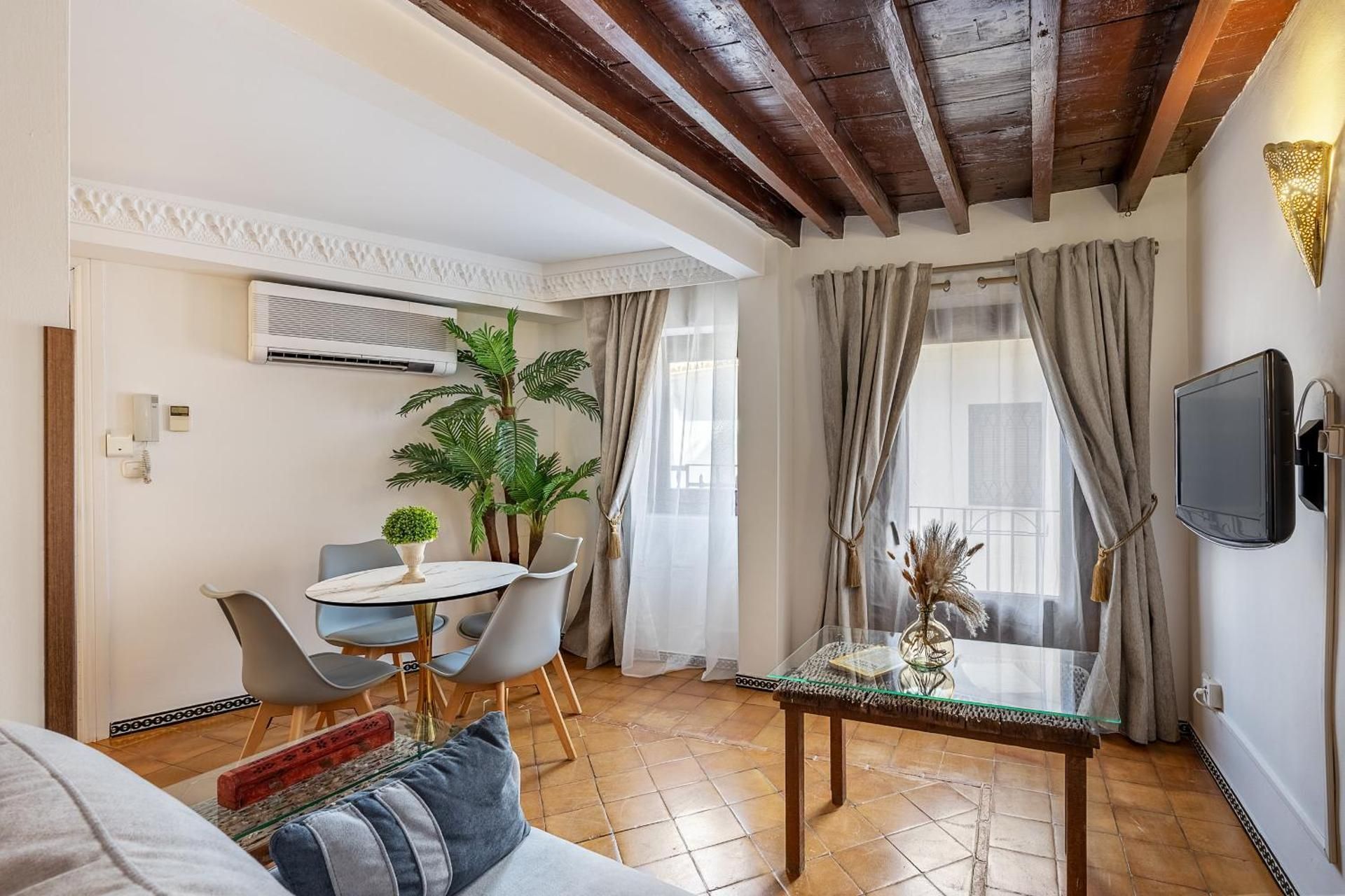 Standard Apartment with Balcony