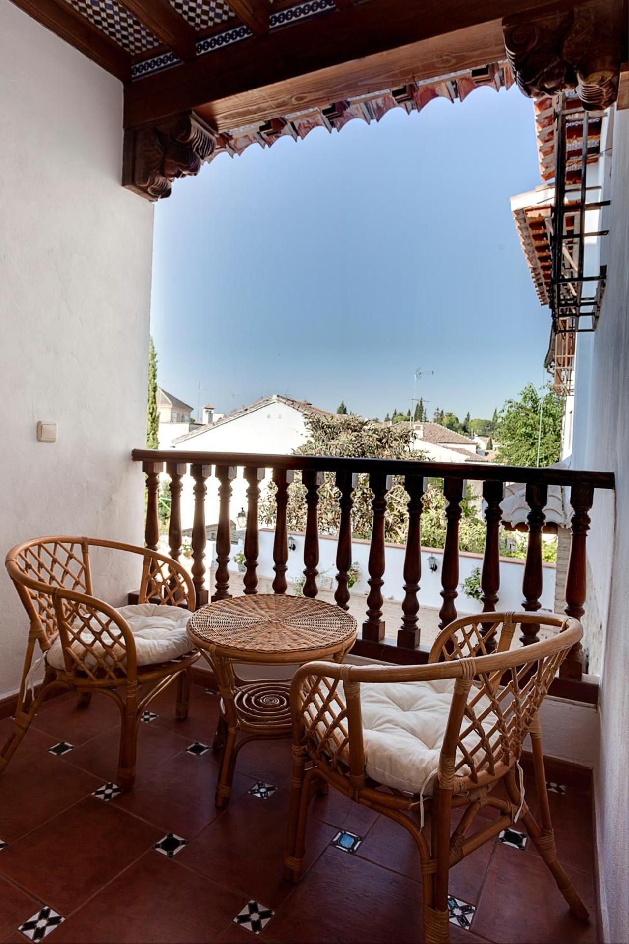 One-Bedroom Apartment with Terrace (2 Adults)