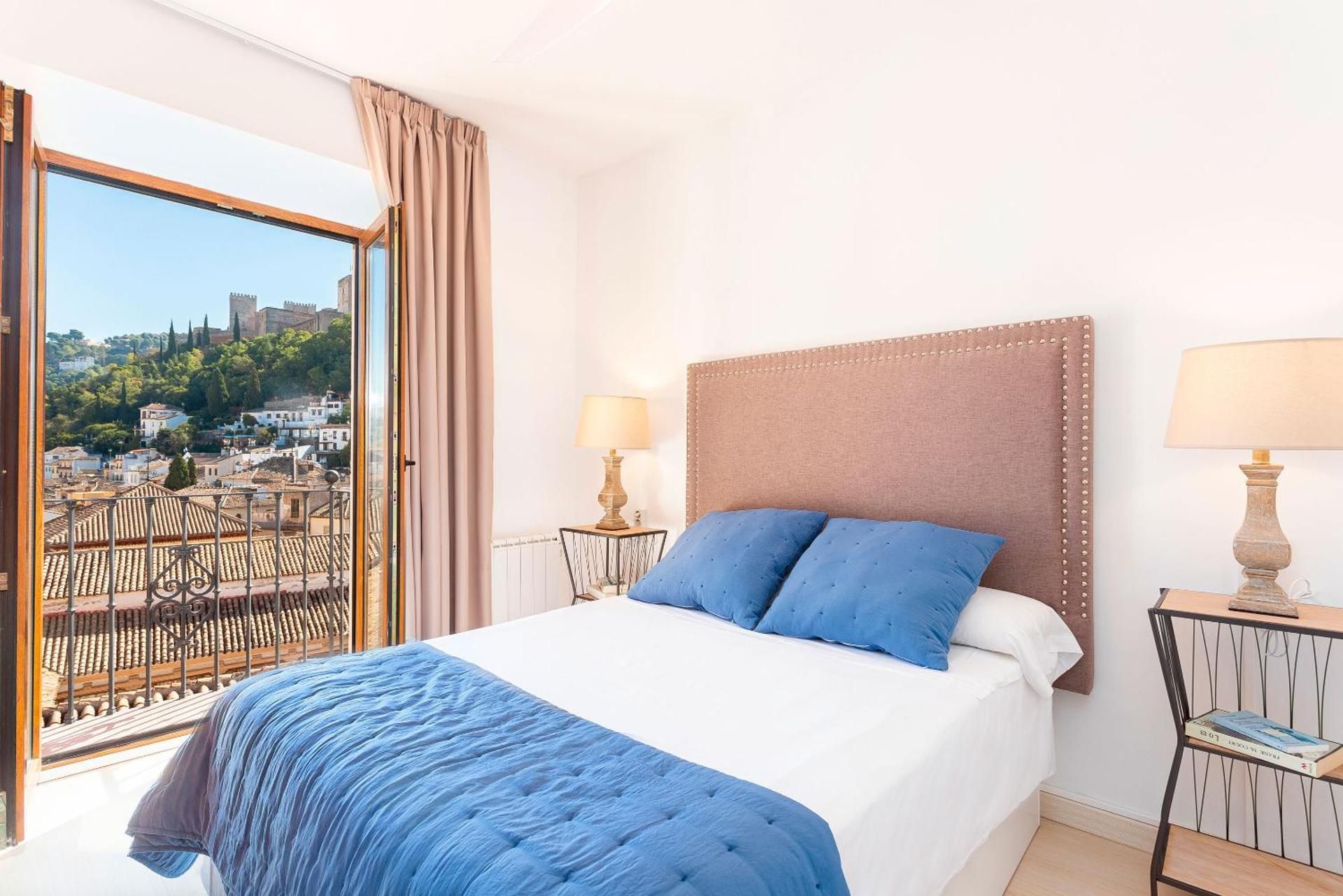 One-Bedroom Apartment without Terrace