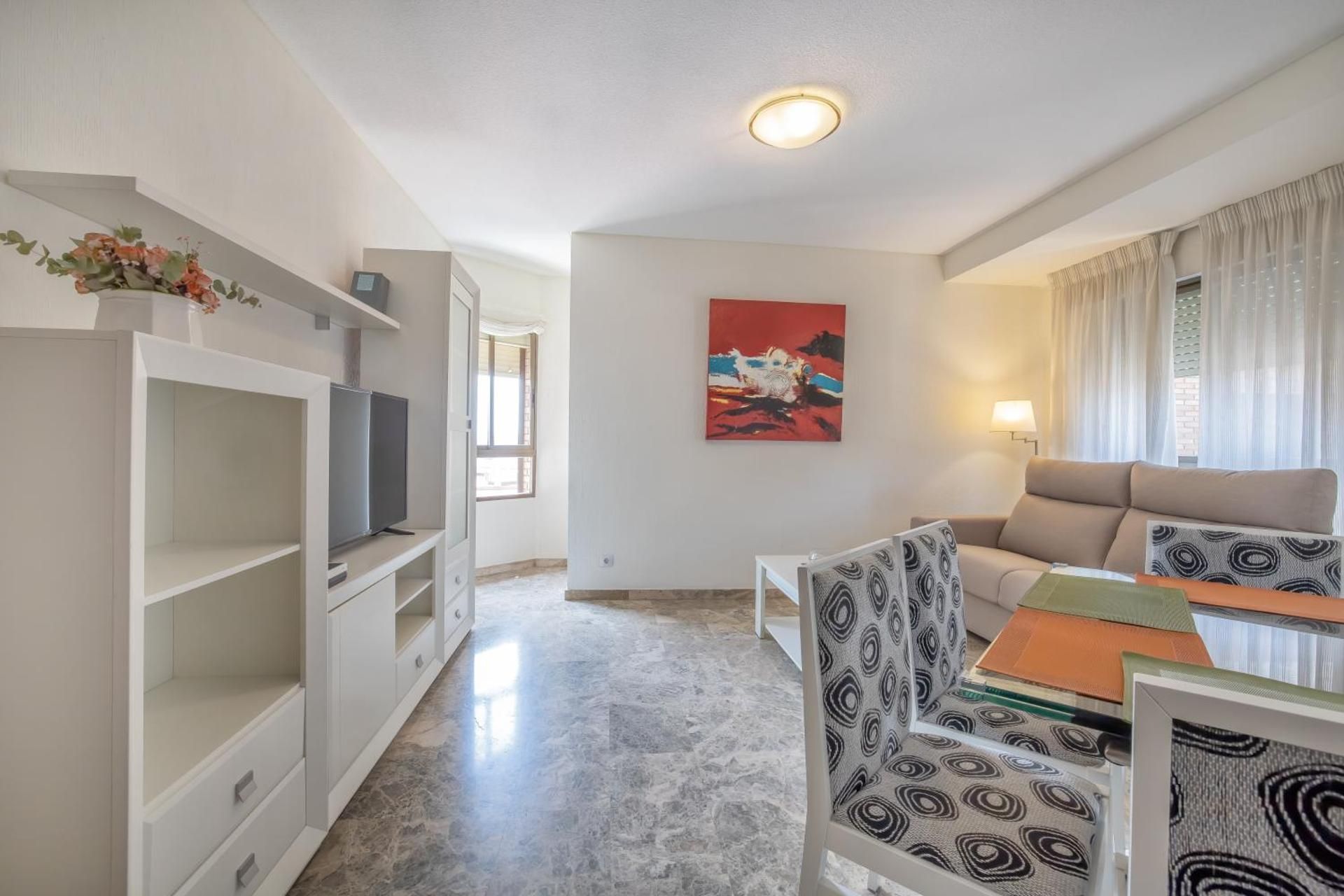 Superior One-Bedroom Apartment