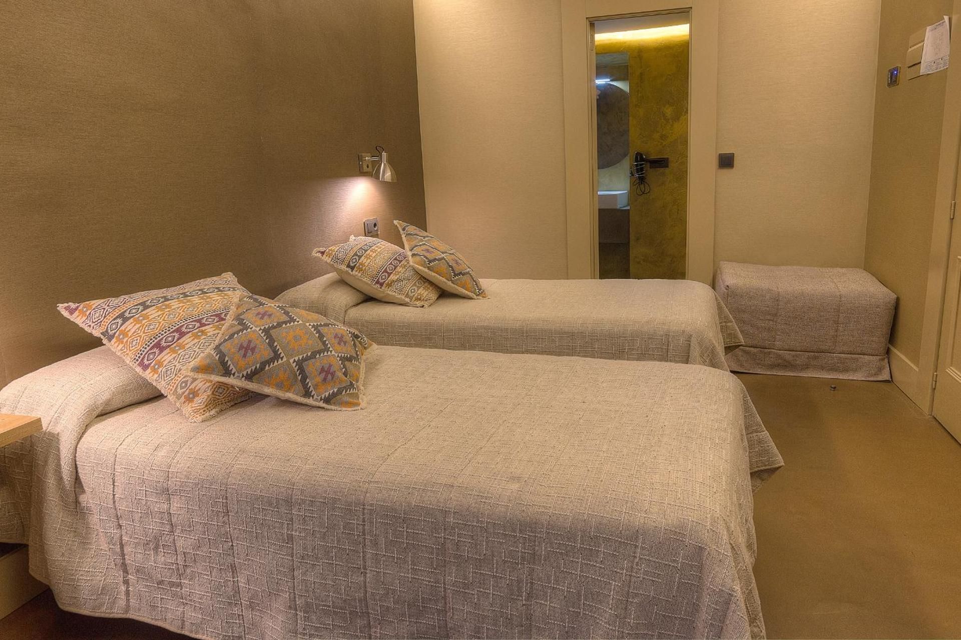 Twin Room with Extra Bed