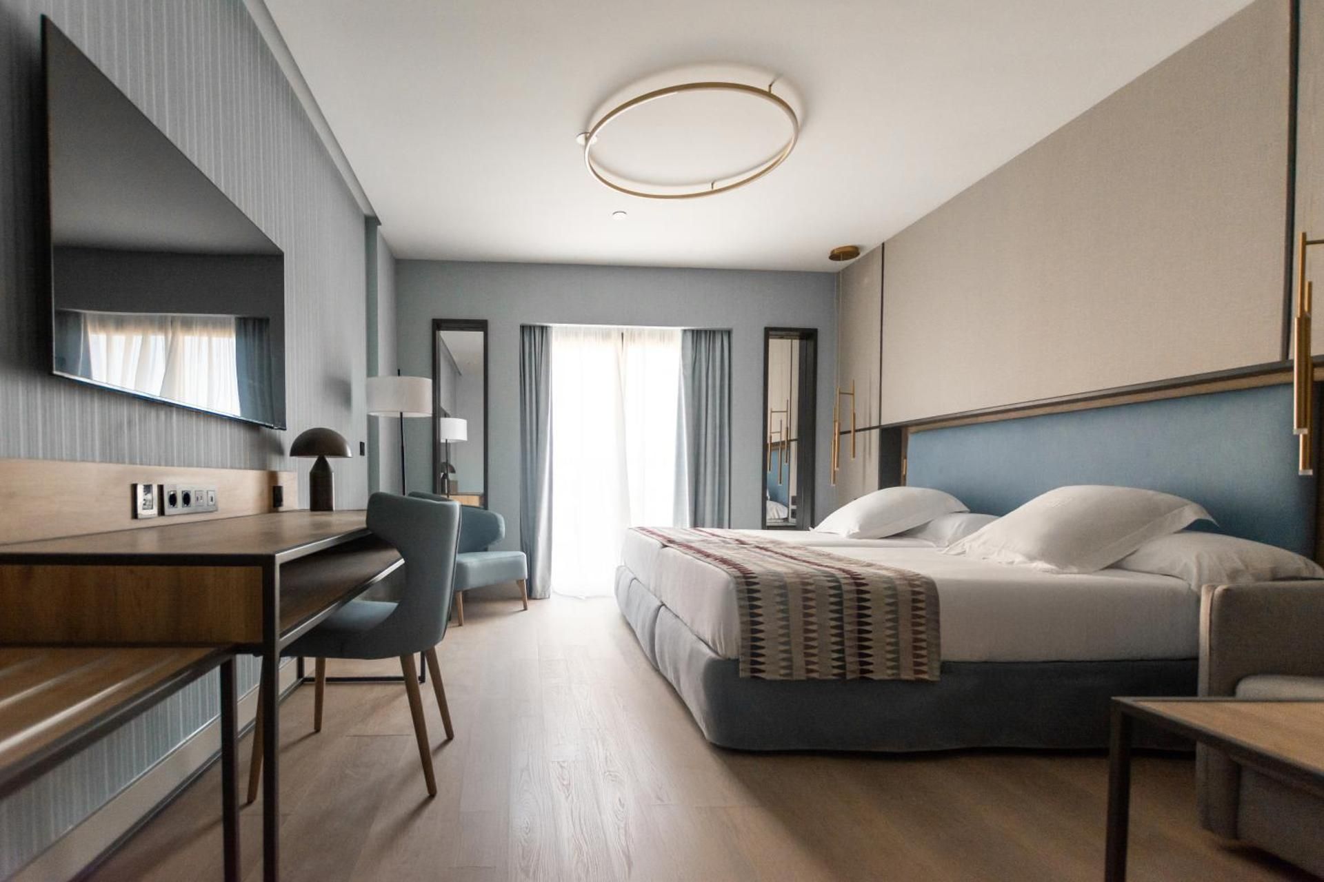 Standard Double or Twin Room with Parking