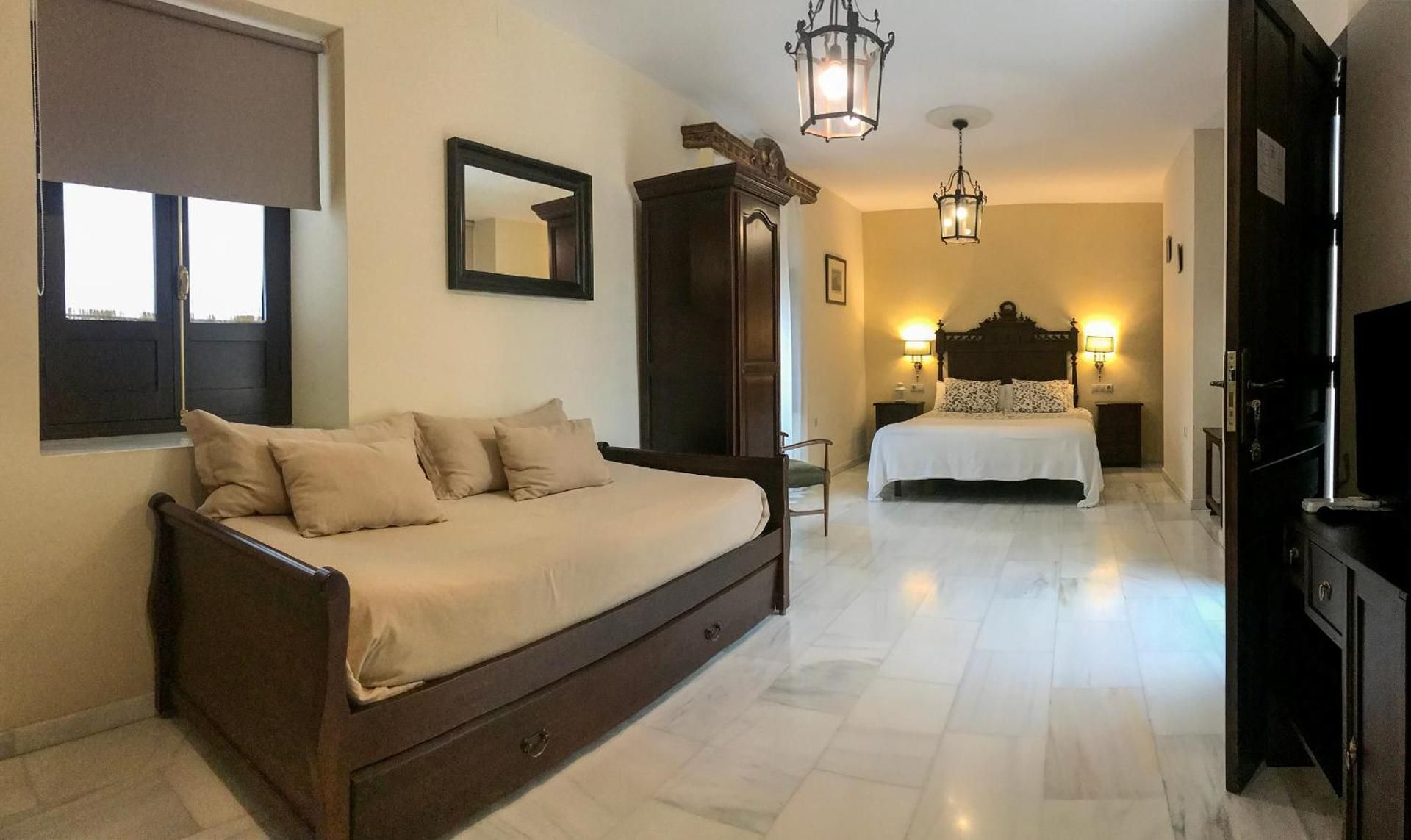 Superior Apartment
