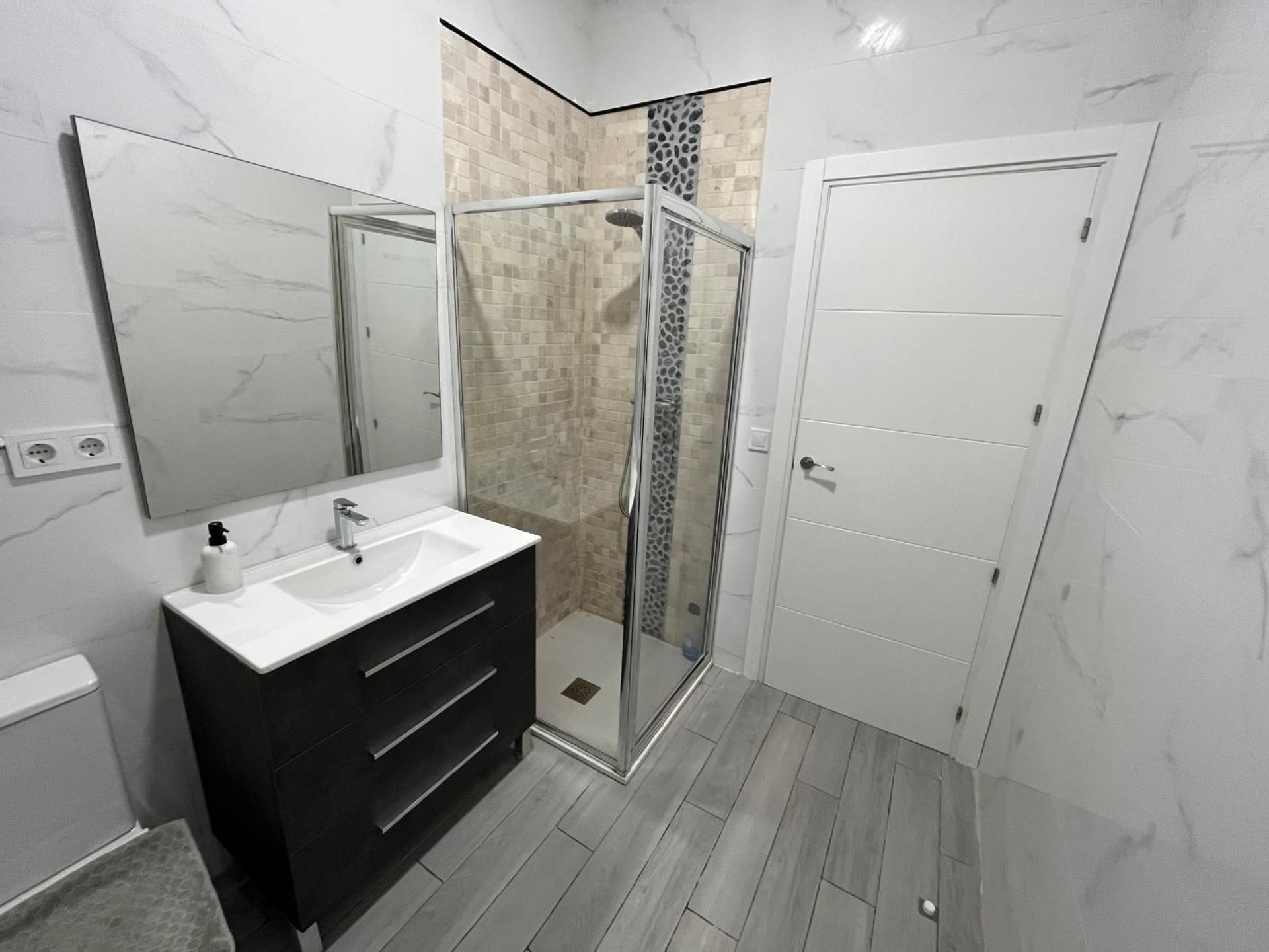 Suite Apartment