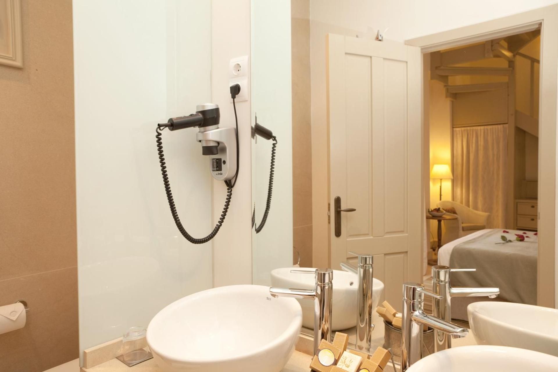 Double Deluxe with Terrace