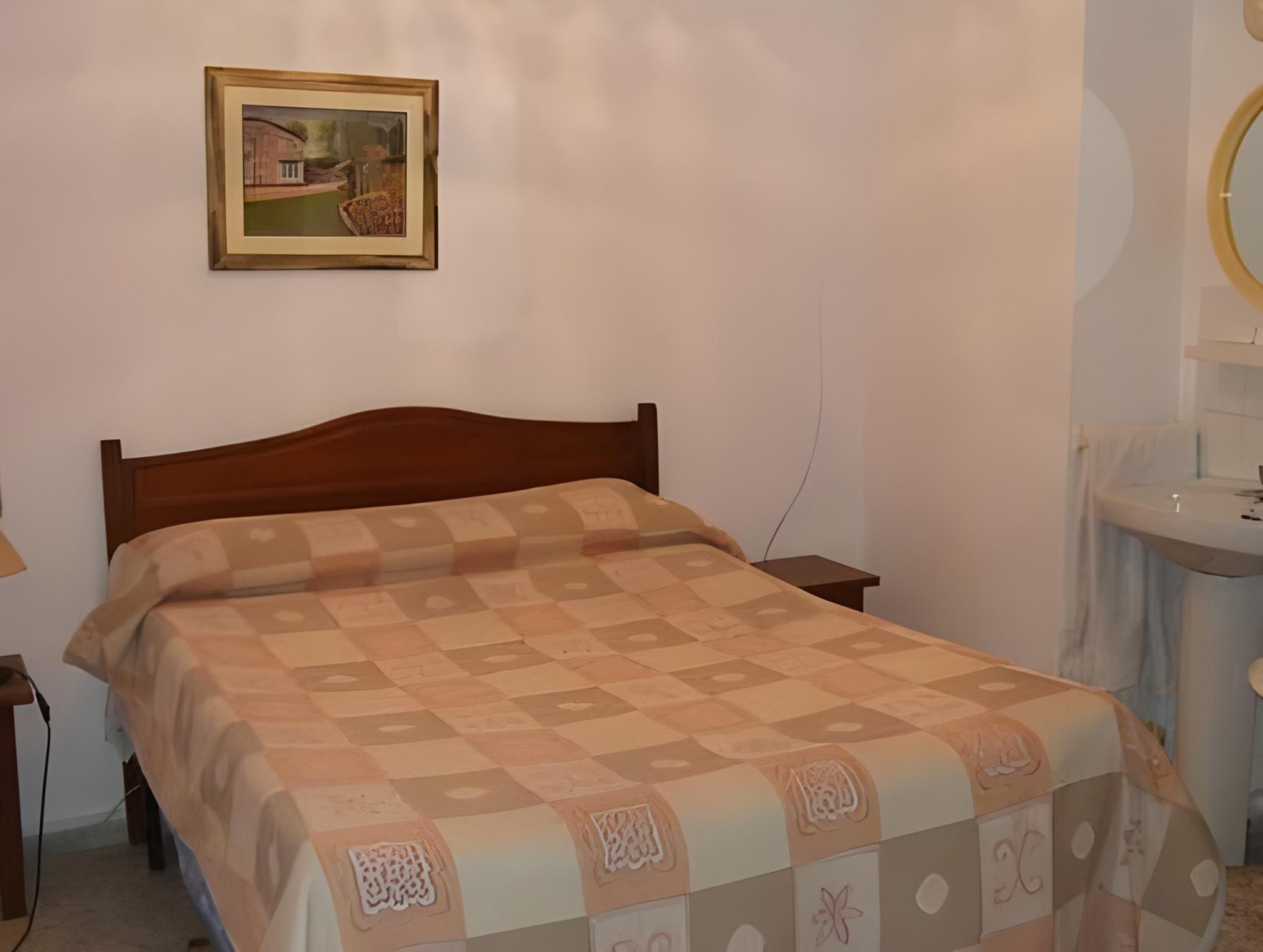 Double Room with Shared Bathroom