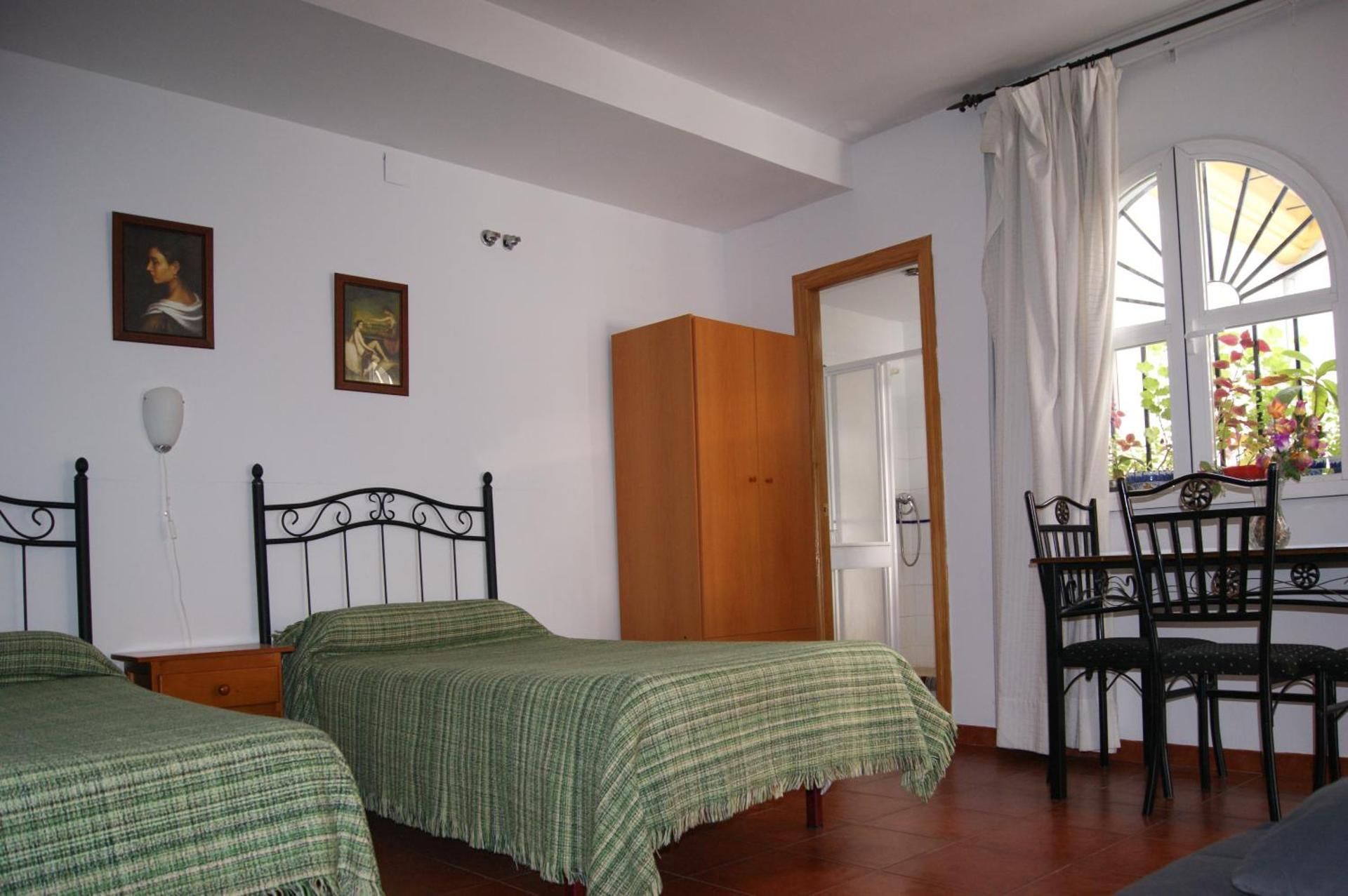 Apartment (2 Adults)