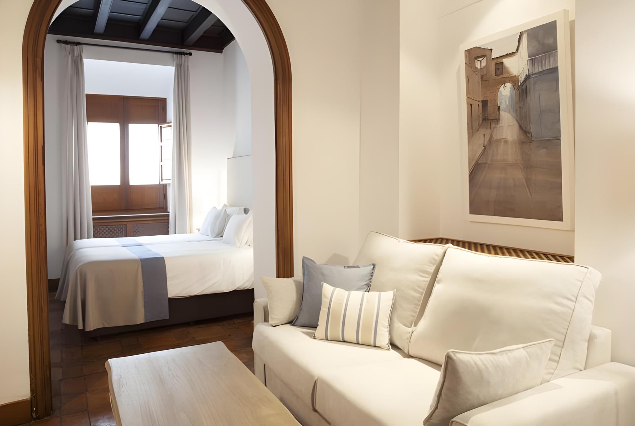 La Casa del Aceite Garden Apartment