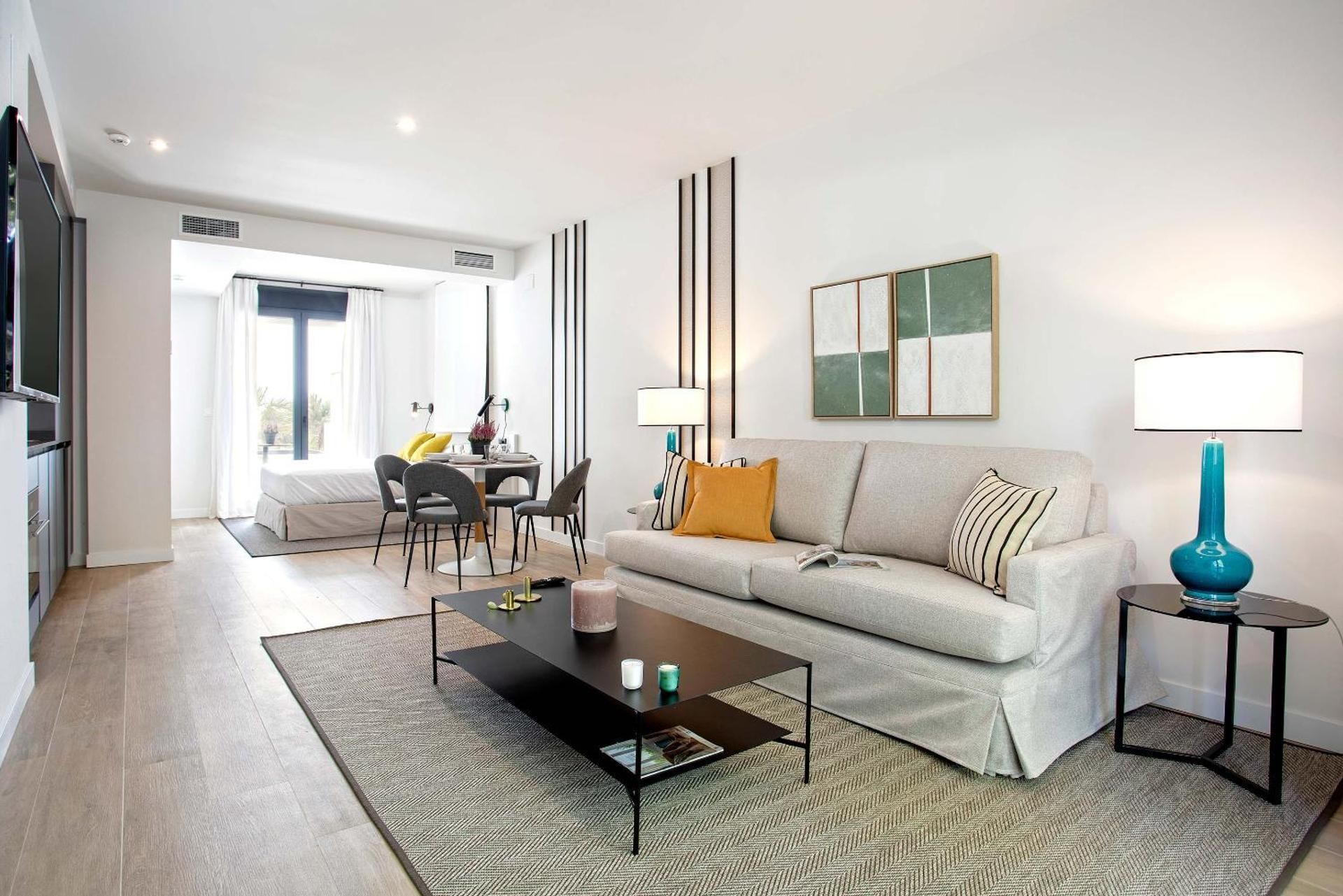 Studio Apartment