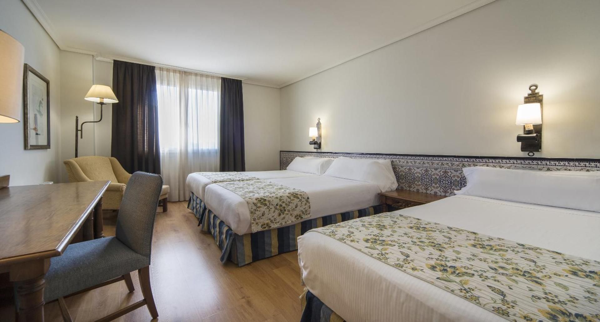 Basic Triple Room
