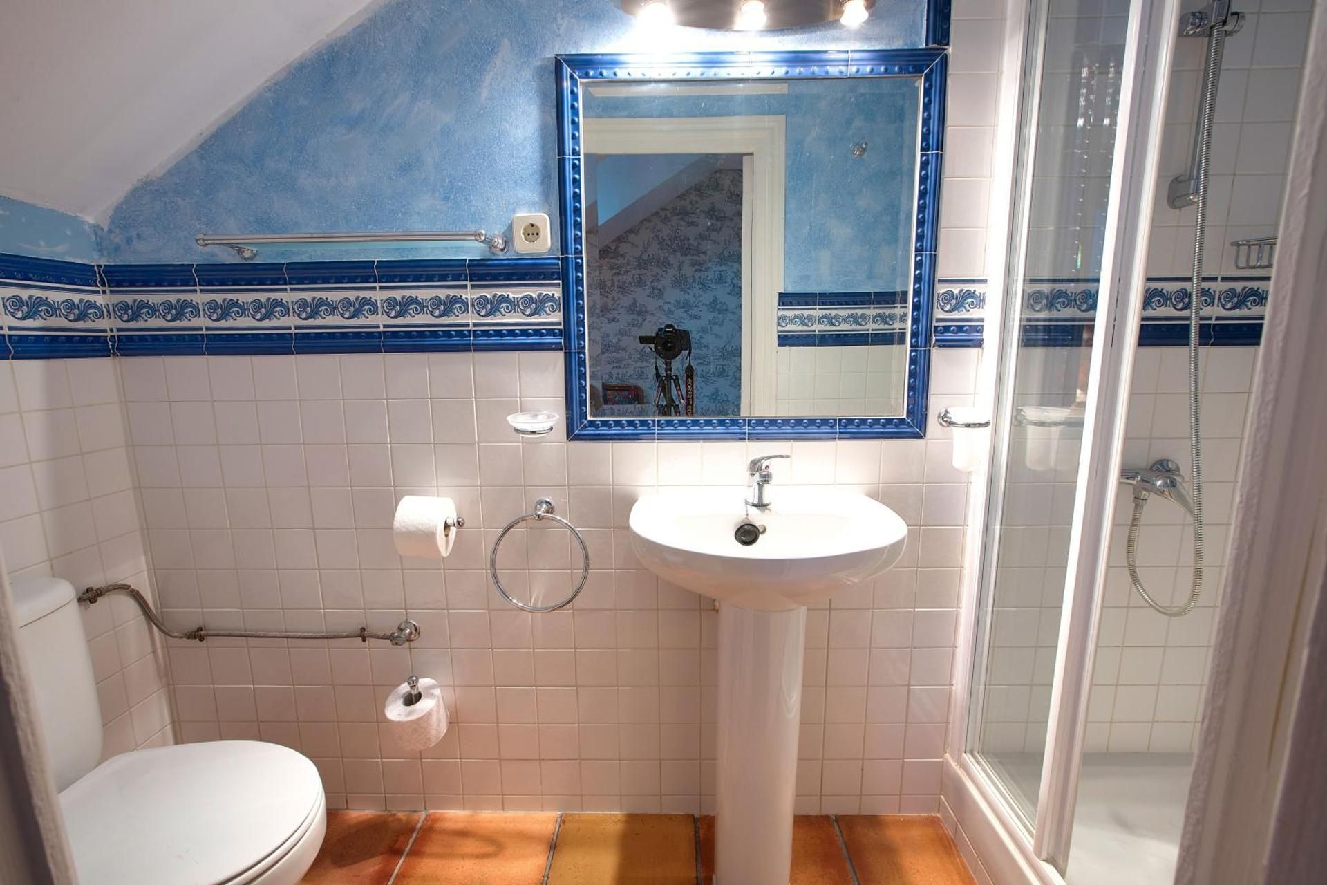 Budget Single Room