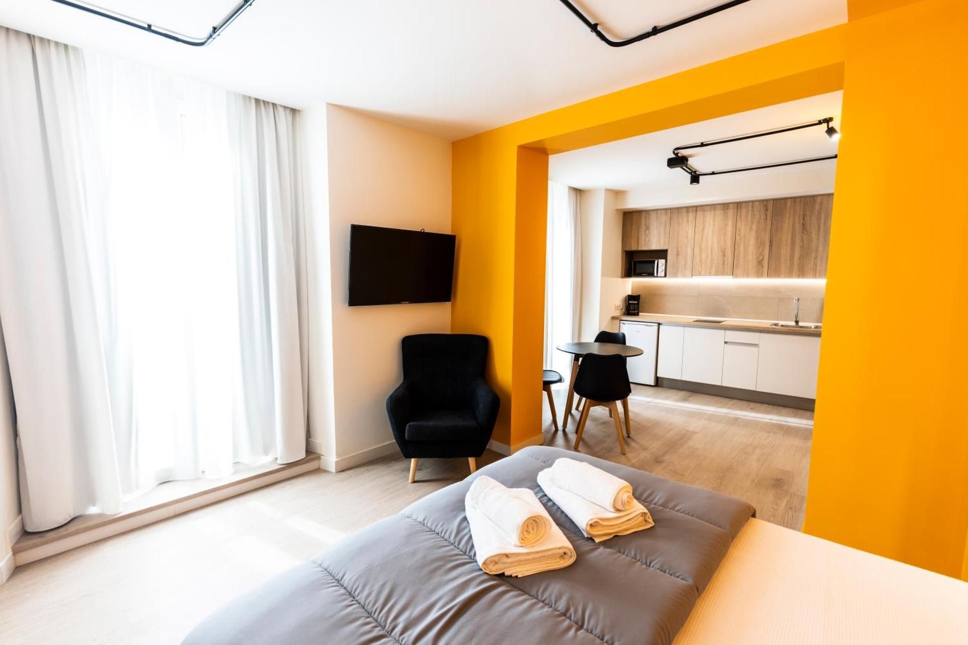 Apartment with Balcony