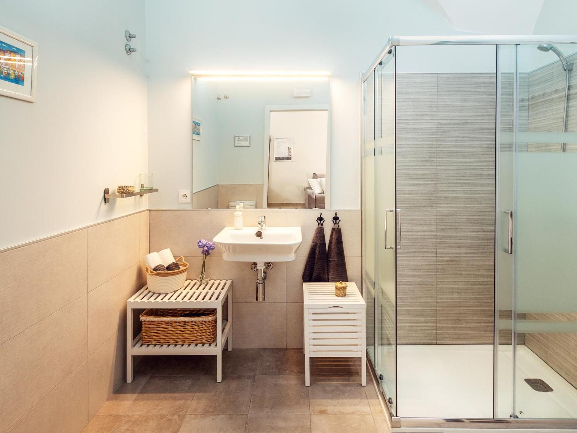 Studio Apartment