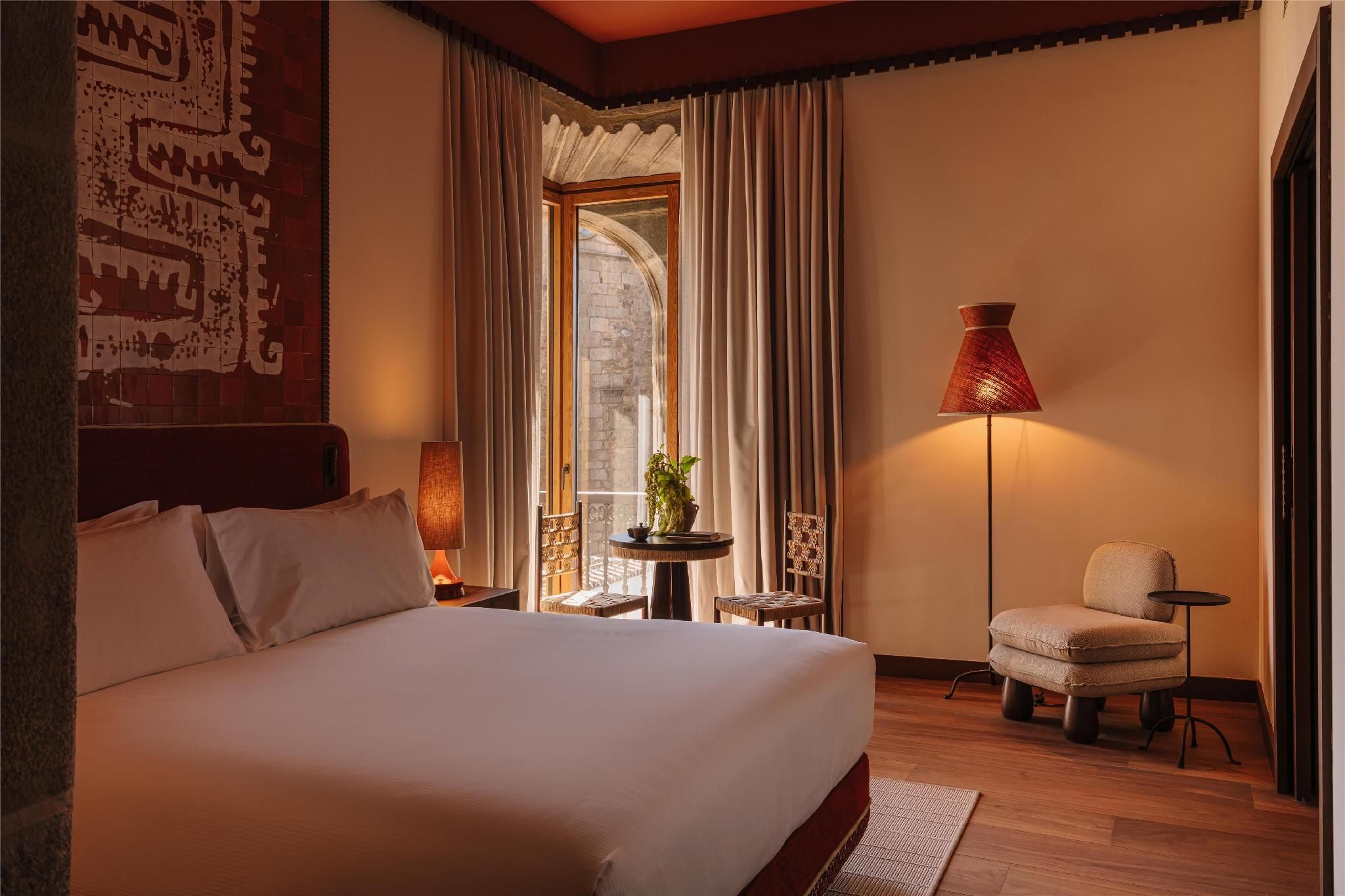 King Godoy Suite With Balcony
