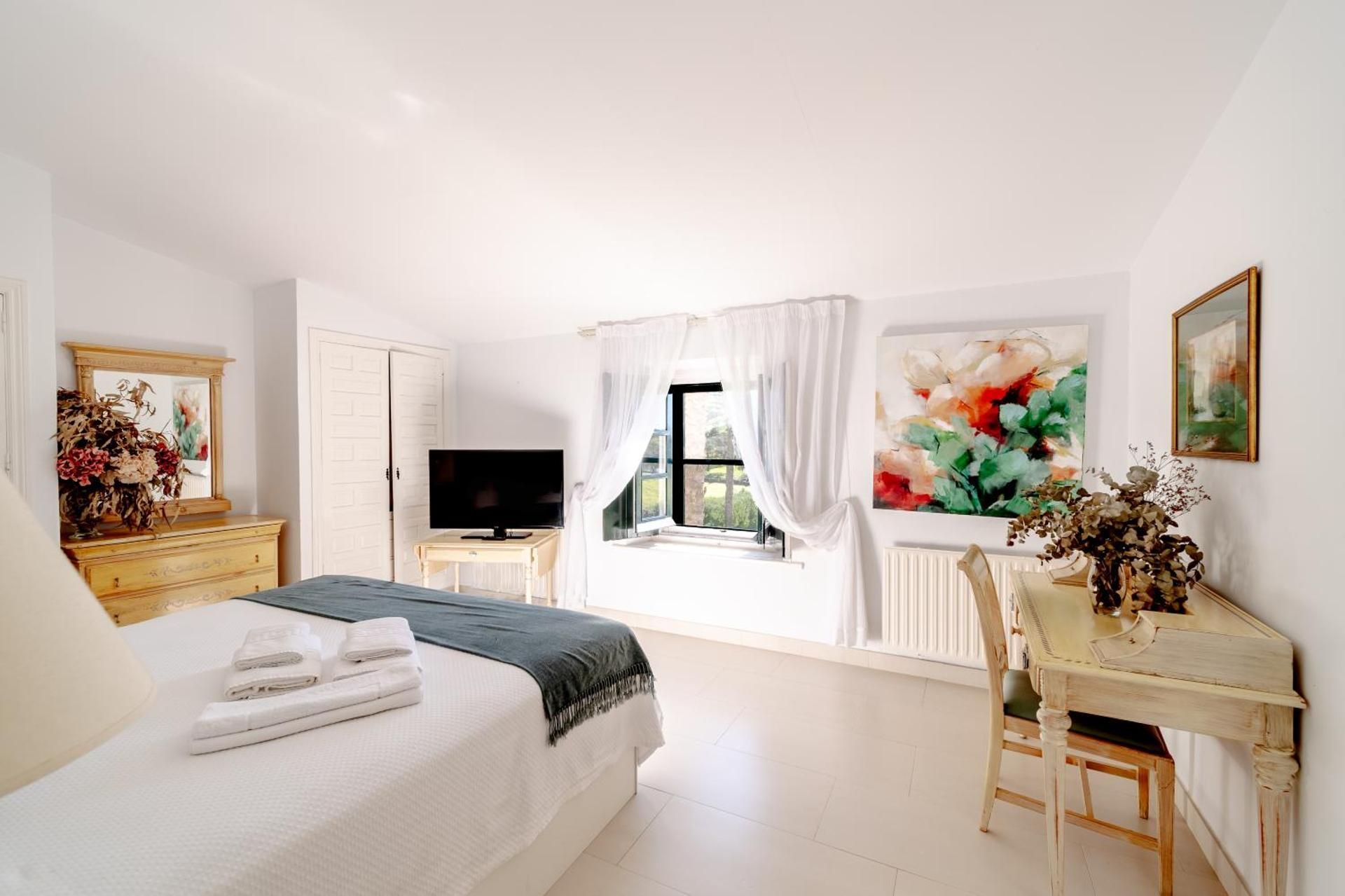 Suite with Garden View