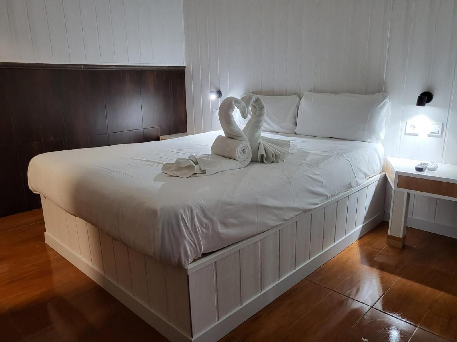 Economic Double Room with Spa Bath
