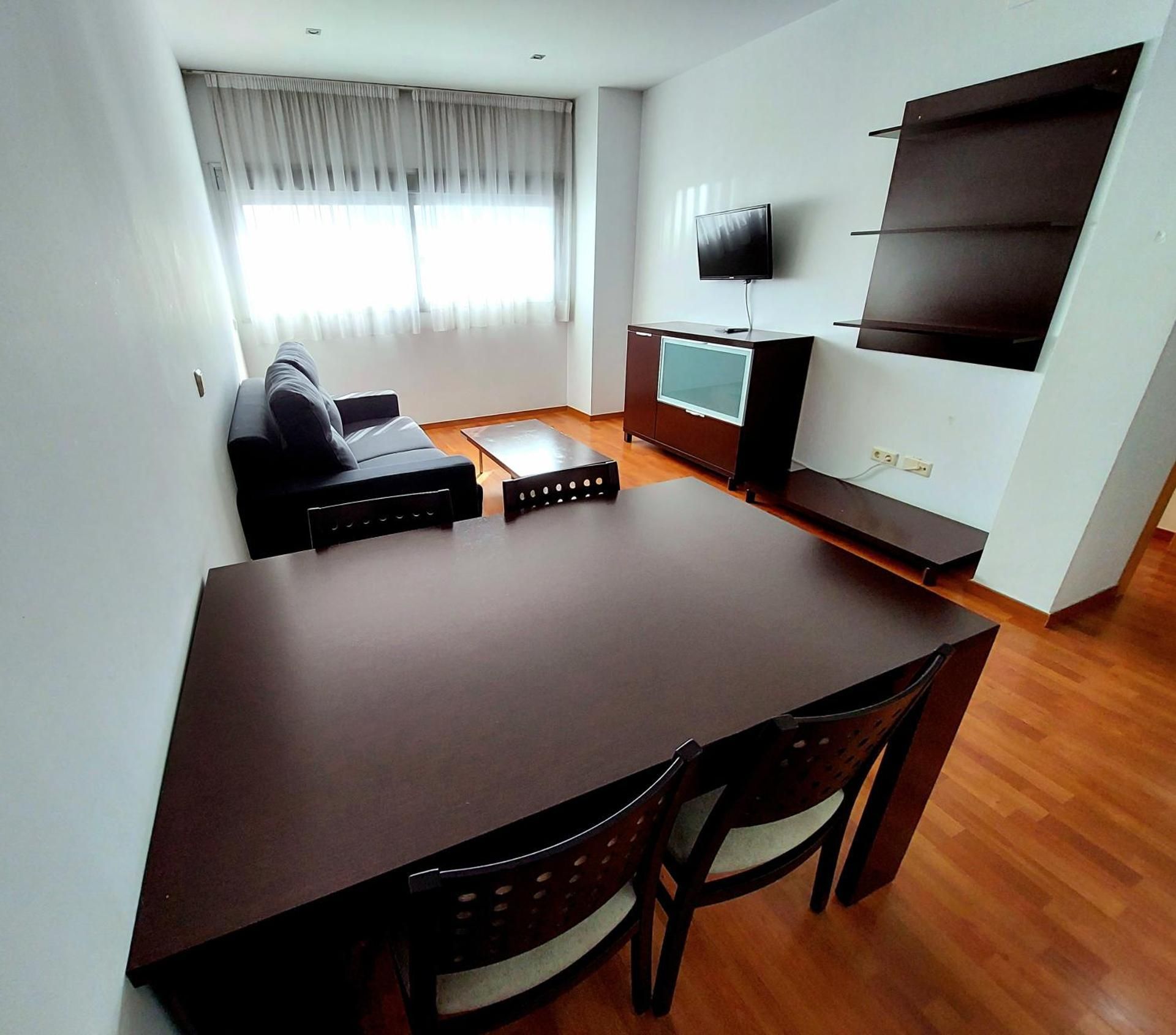 1-Bedroom Apartment