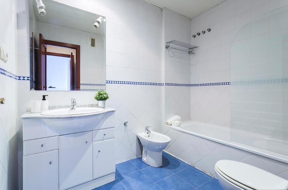 One-Bedroom Standard Apartment