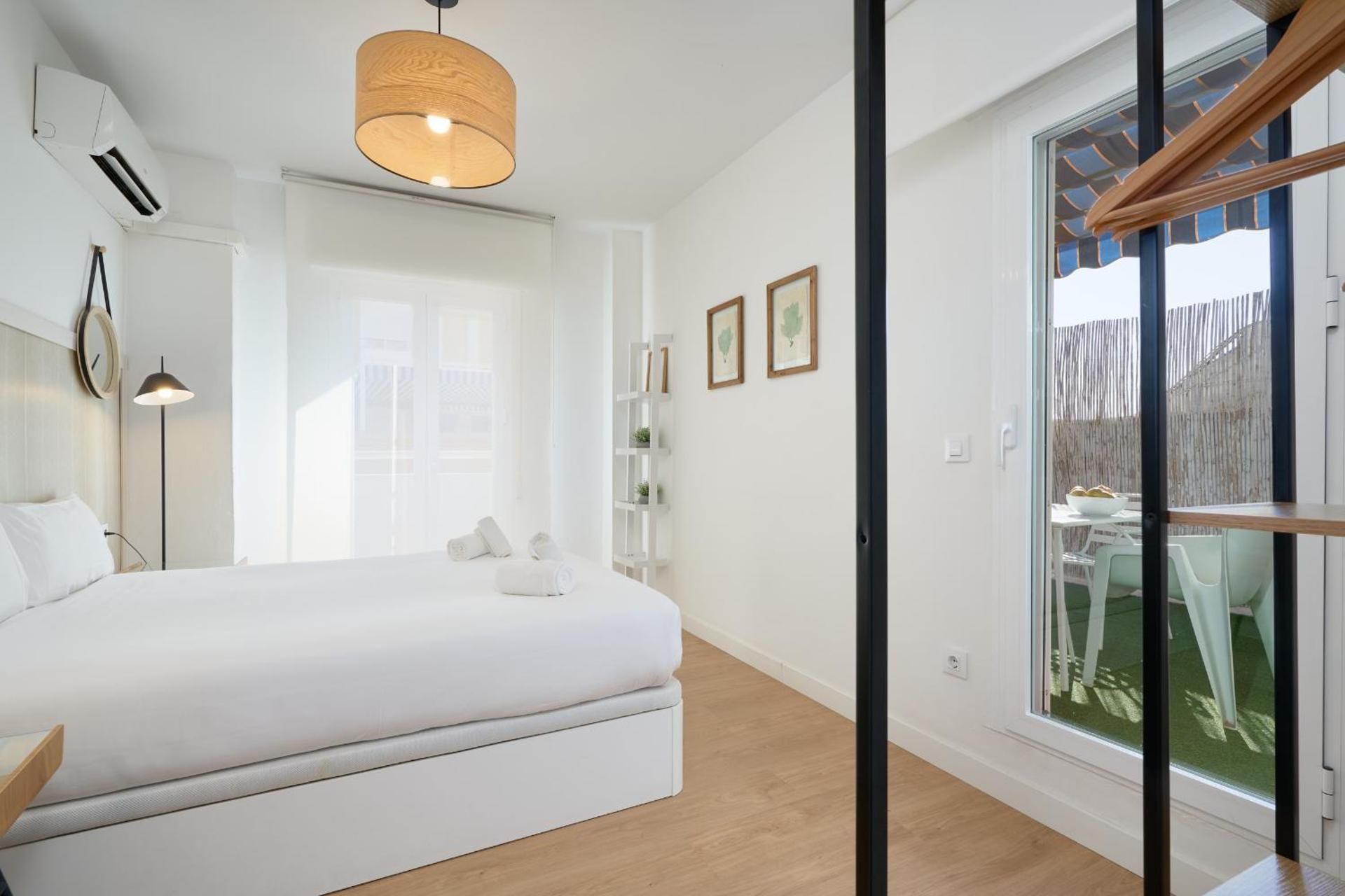Apartment with Terrace