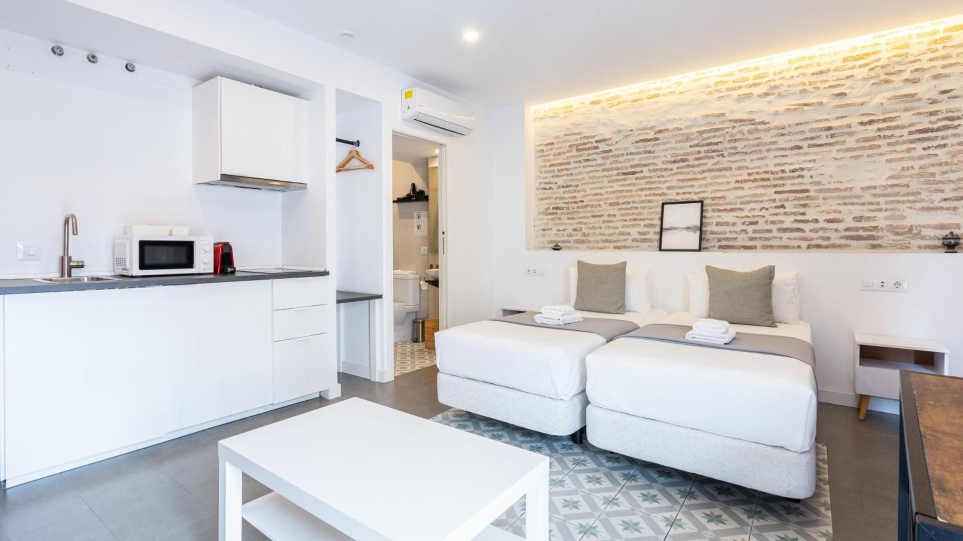 Dolium Apartments Studio 2