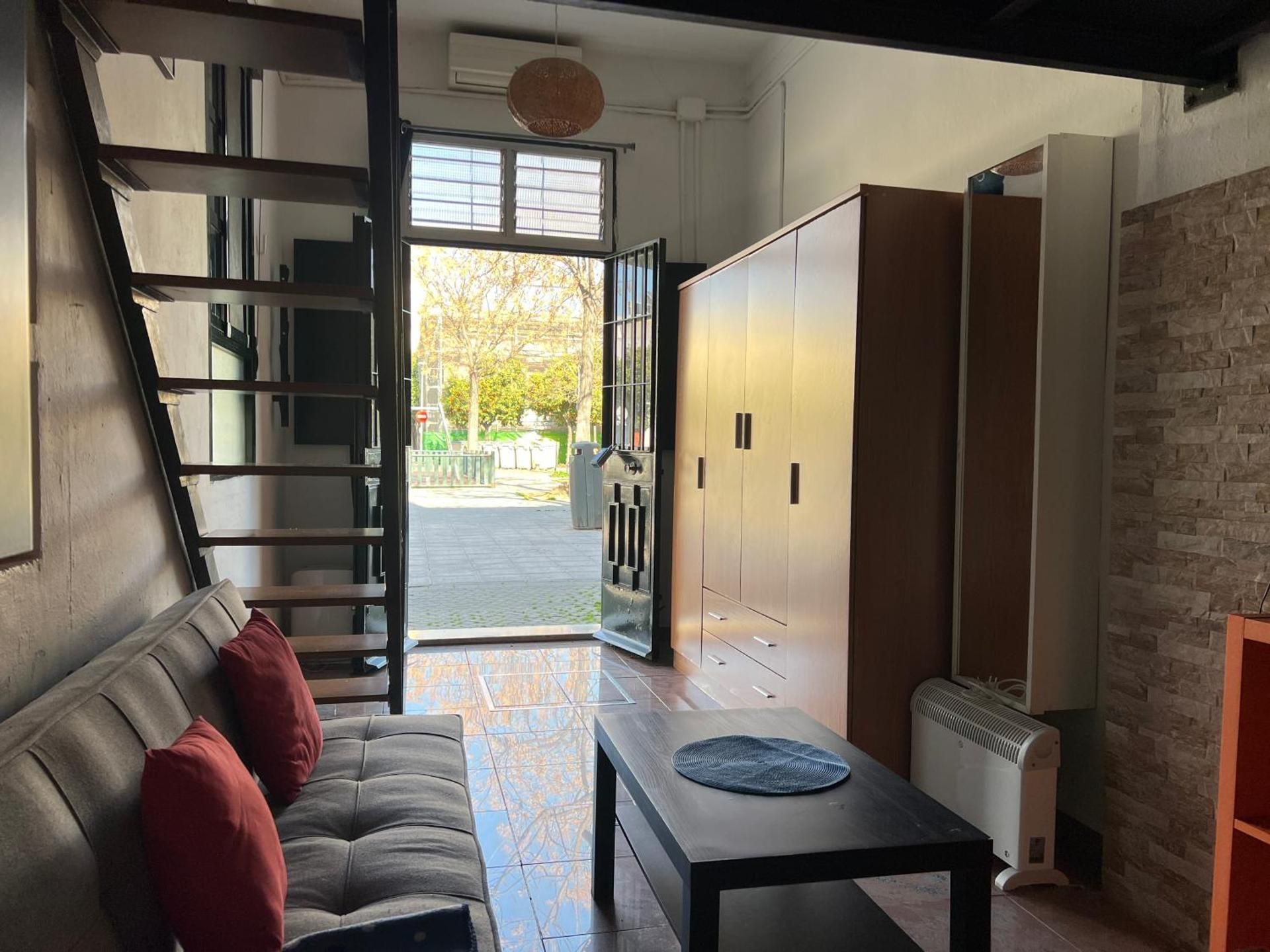 Studio - Split Level