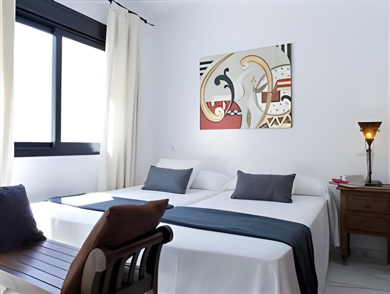 Apartment (2 Adults)