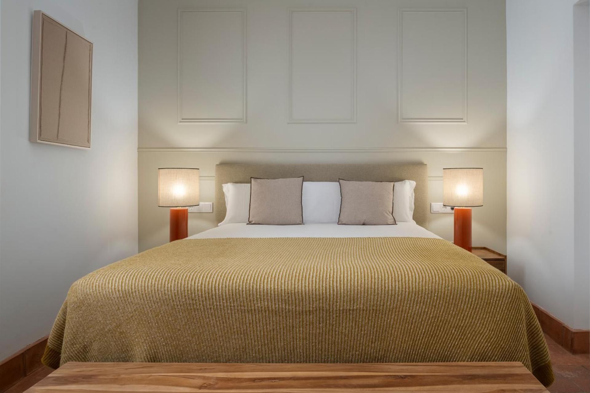 apartamento 1 dormitorio con bañera de hidromasaje privada en terraza común